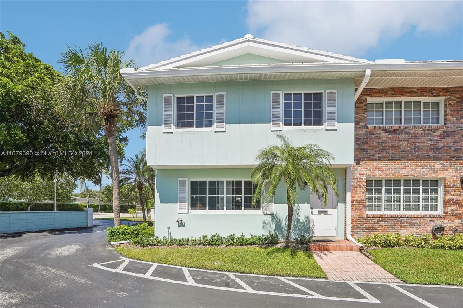 Real estate property located at 5400 Ocean Blvd #25, Broward, SEA RANCH VILLAS ASSOCIAT, Lauderdale By The Sea, FL