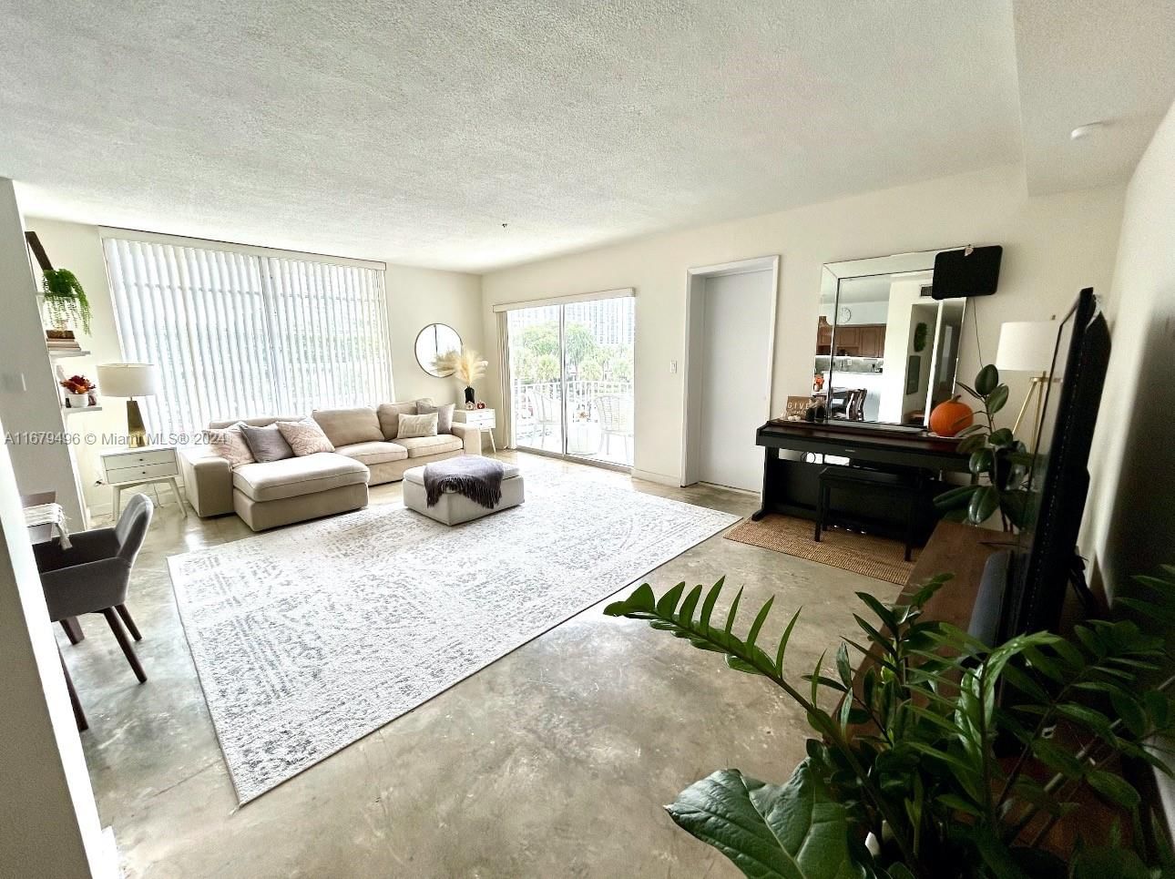 Real estate property located at 1750 115th St #306, Miami-Dade, BAHIA VISTA CONDO, Miami, FL