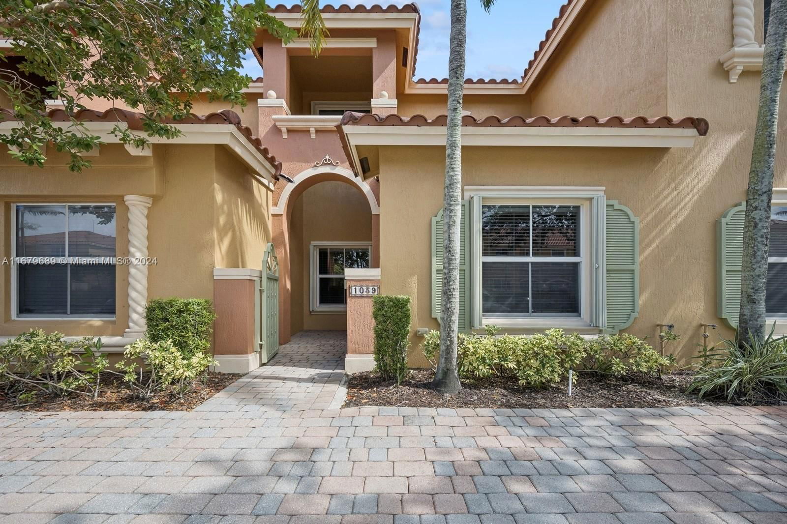 Real estate property located at 1039 143rd Ave #1306, Broward, PEMBROKE CAY CONDO, Pembroke Pines, FL