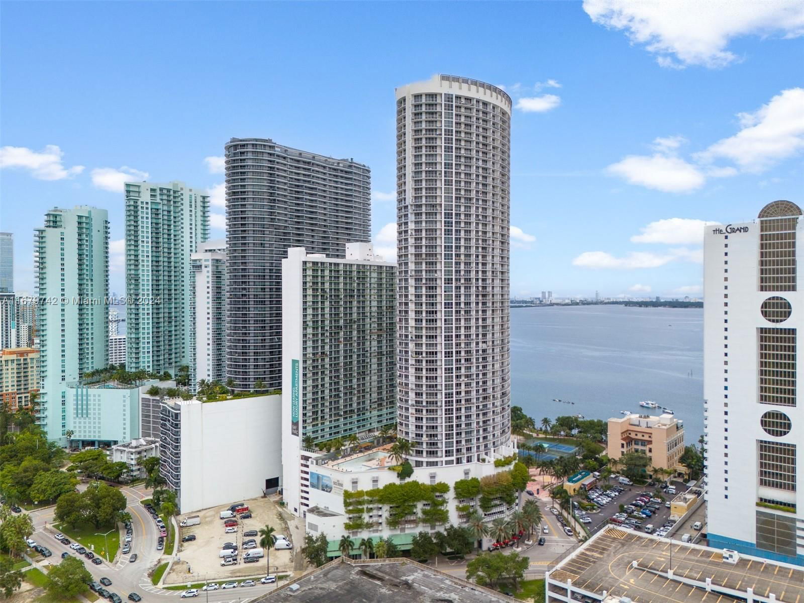 Real estate property located at 1750 Bayshore Dr #2314, Miami-Dade, OPERA TOWER CONDO, Miami, FL