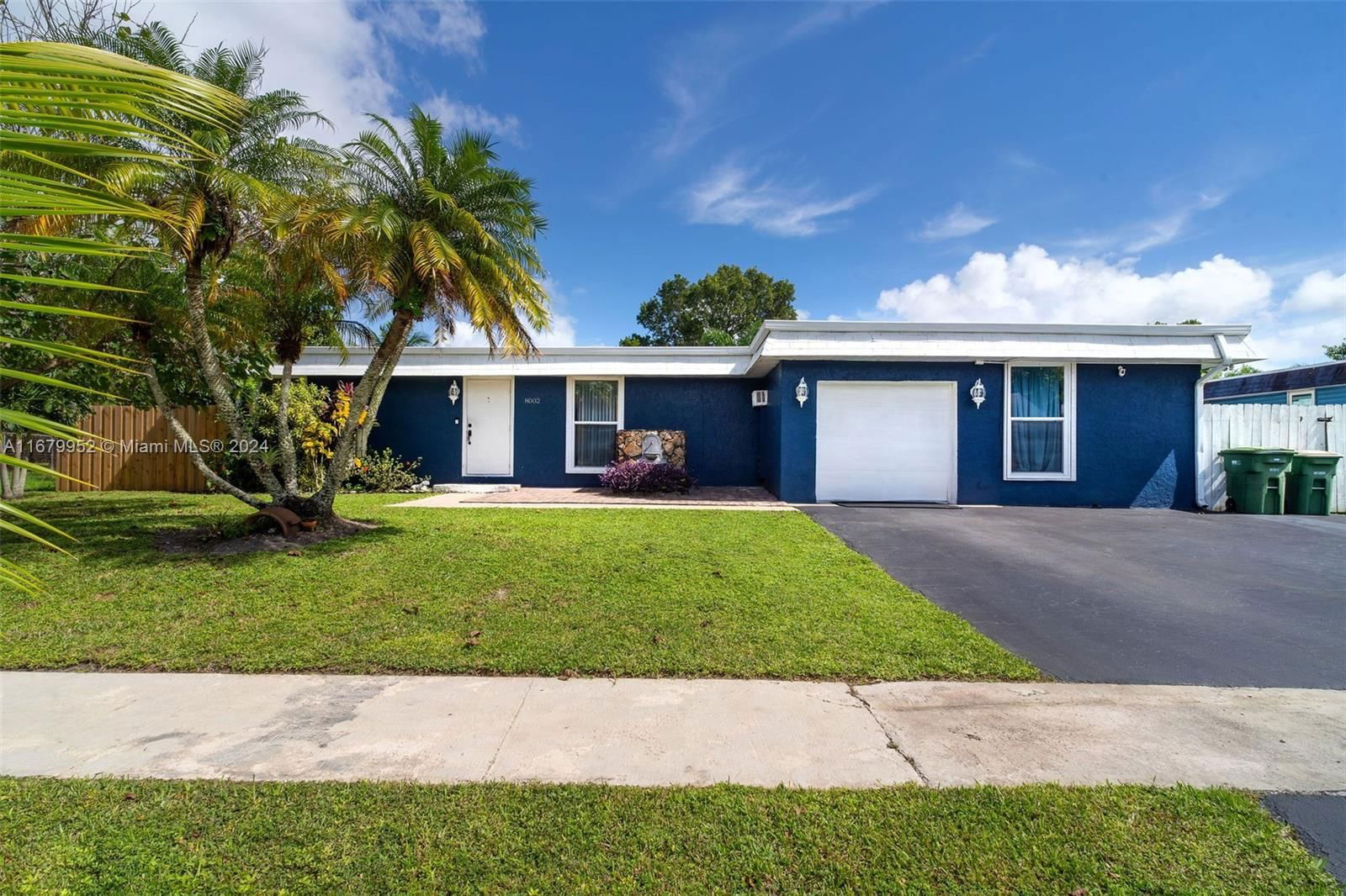 Real estate property located at 8002 68th Ave, Broward, HEATHGATE 3RD ADD, Tamarac, FL