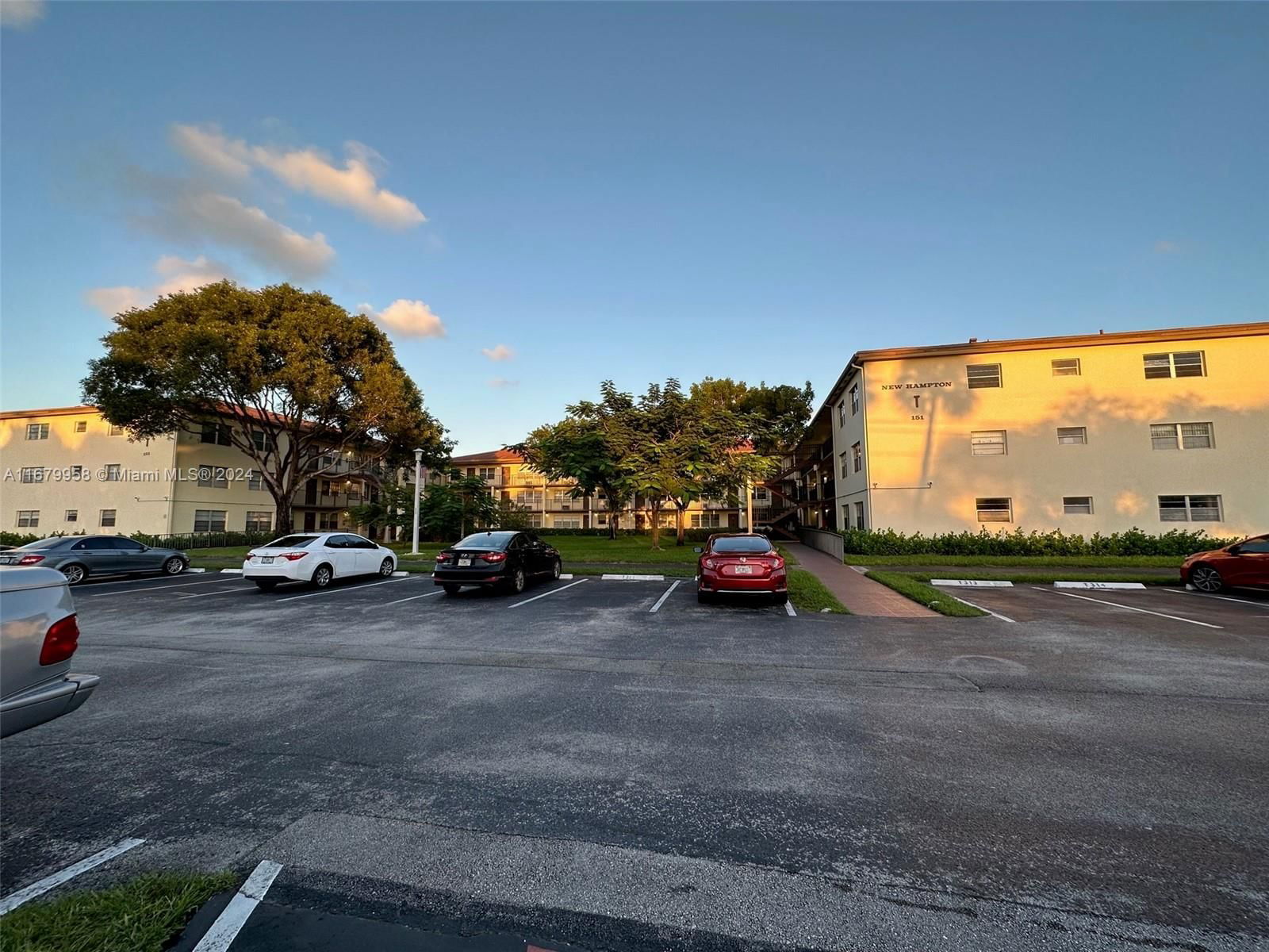 Real estate property located at 151 135th Ter #313T, Broward, NEW HAMPTON VI, Pembroke Pines, FL