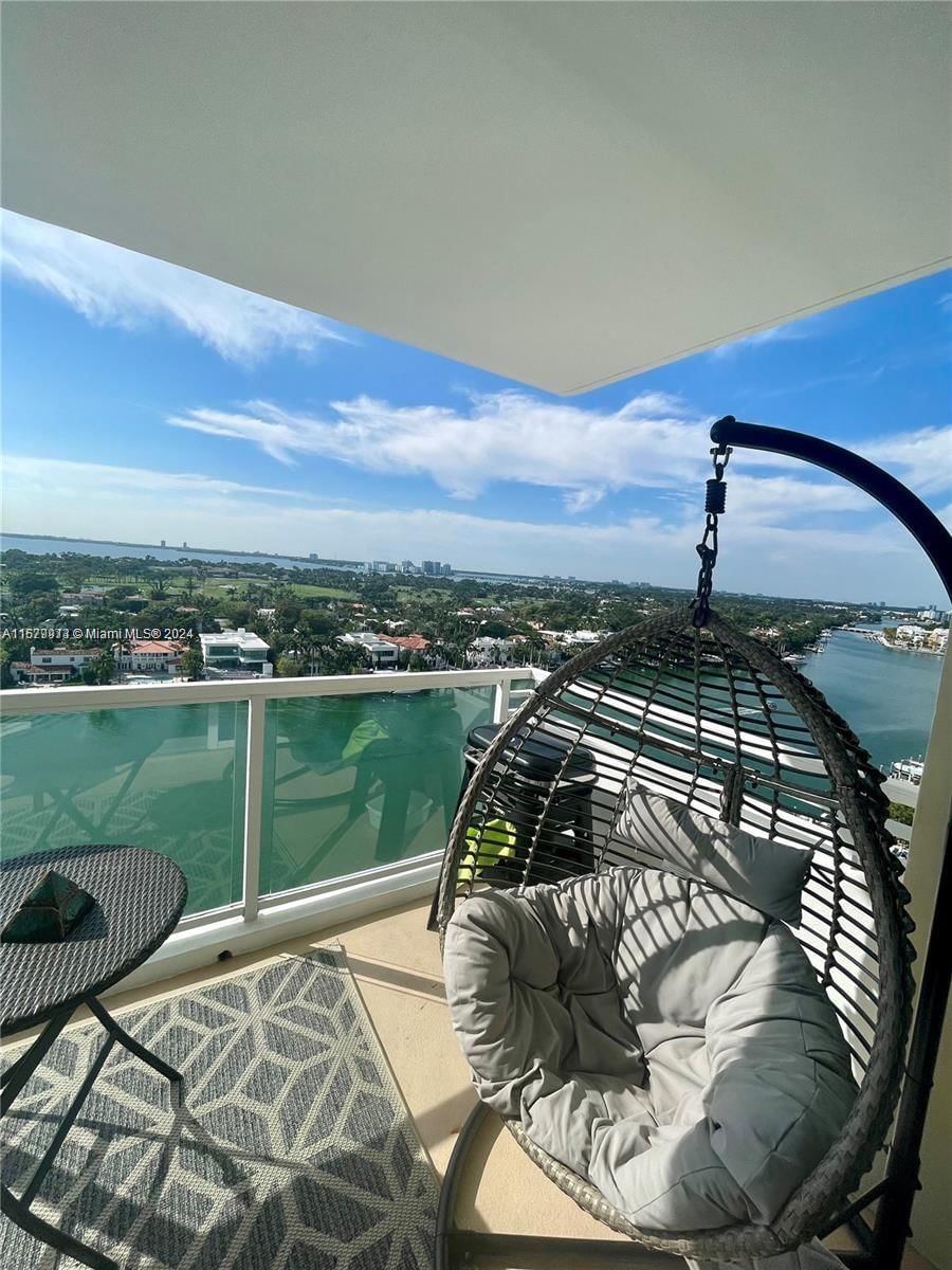 Real estate property located at 5600 Collins #16P, Miami-Dade, 5600 CONDO, Miami Beach, FL