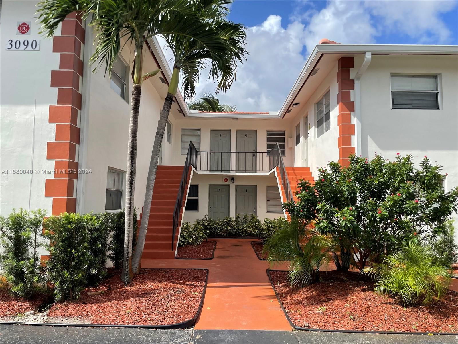 Real estate property located at 3090 Coral Springs Dr #7, Broward, VILLAS AT CORAL SPRINGS, Coral Springs, FL