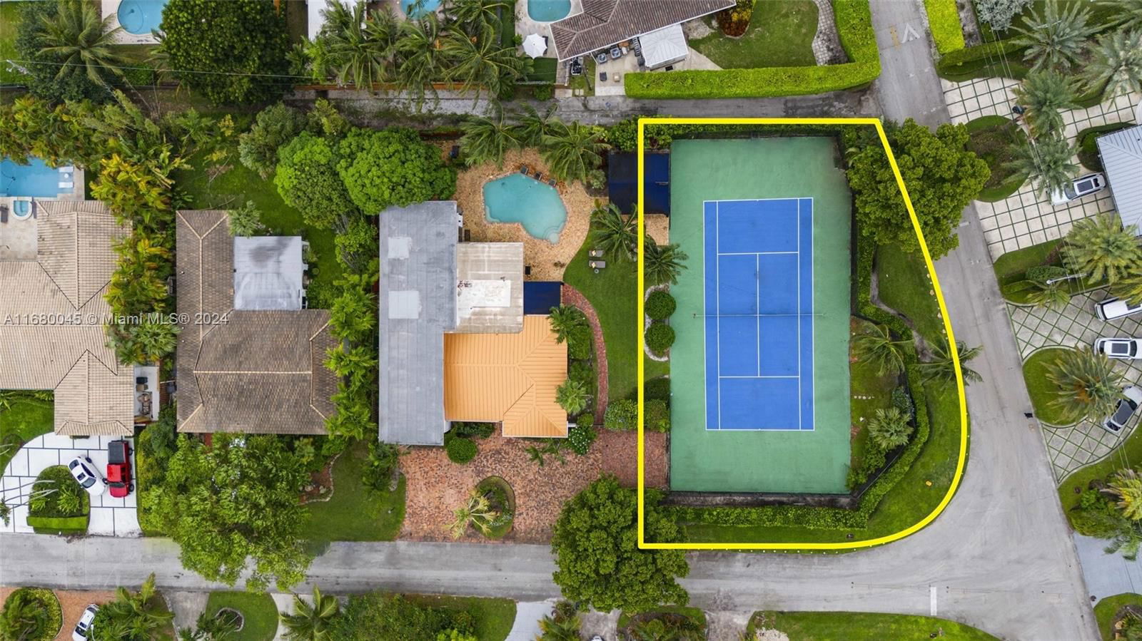 Real estate property located at 11595 22nd Dr, Miami-Dade, SAN SOUCI ESTATES, North Miami, FL