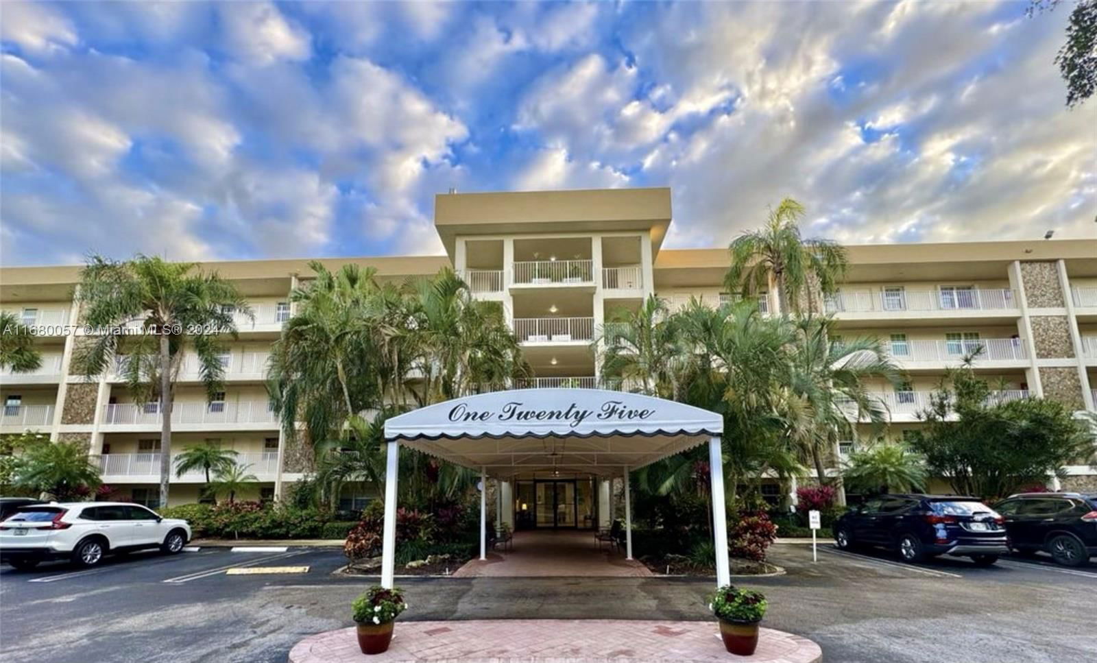 Real estate property located at 4000 Cypress Grove Way #302, Broward, NO 125 PALM-AIRE COUNTRY, Pompano Beach, FL