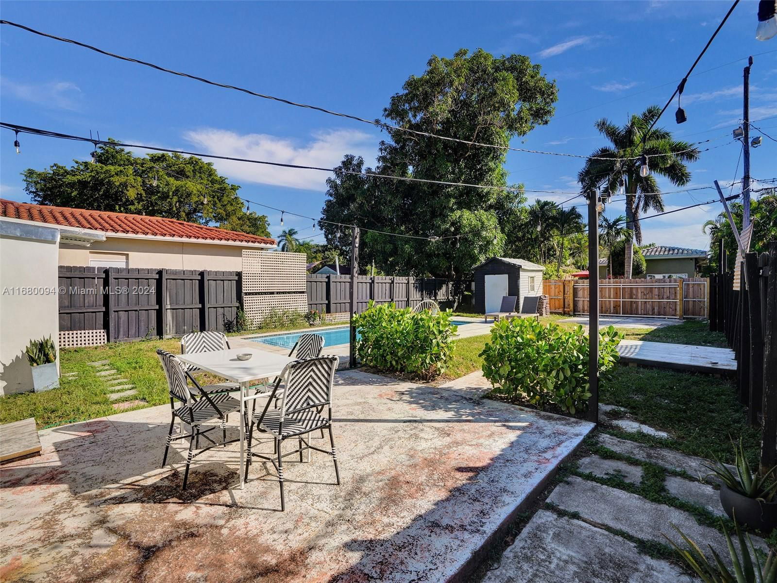 Real estate property located at 1634 Rodman St, Broward, Hollywood South Side Add, Hollywood, FL