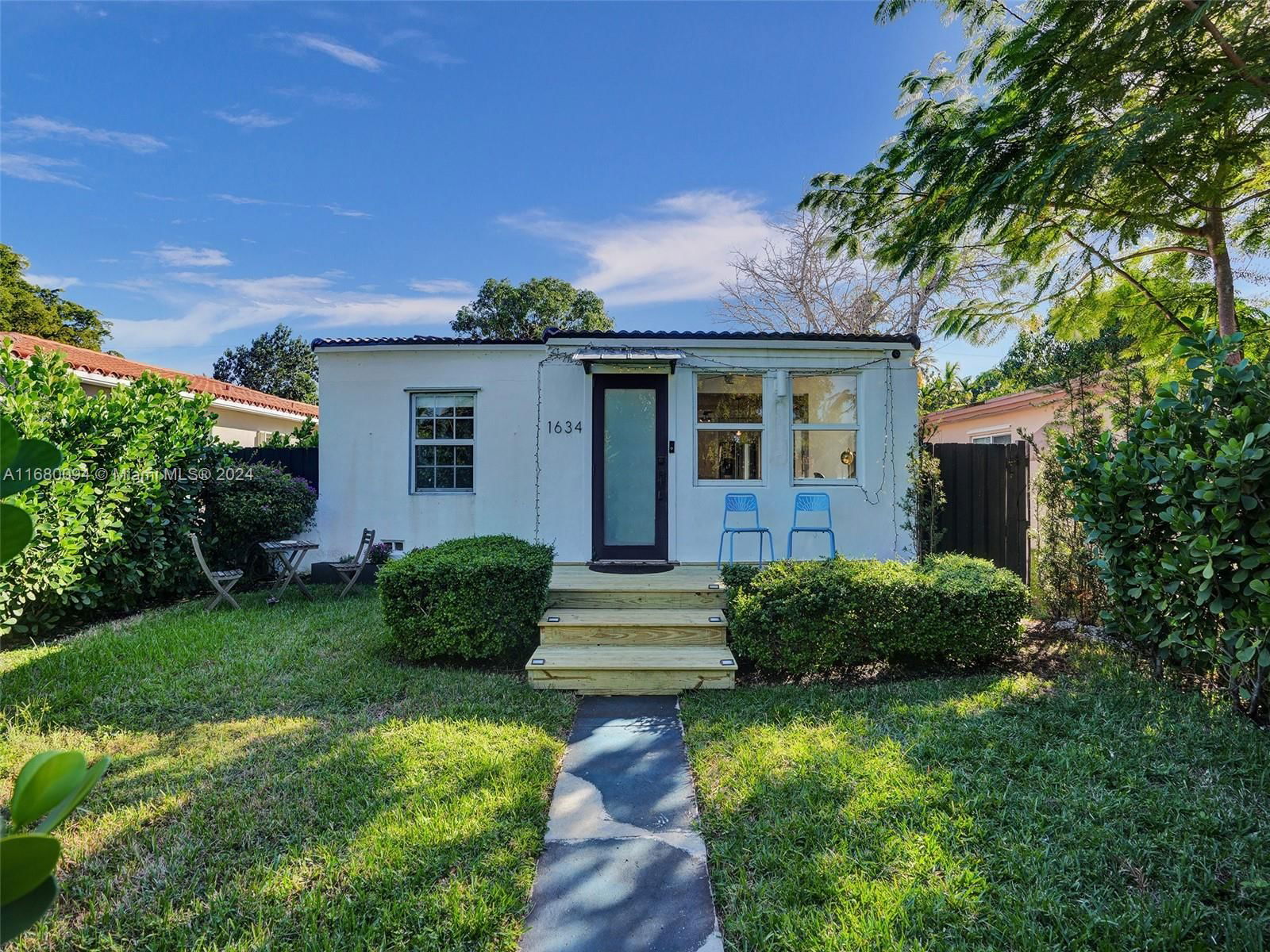 Real estate property located at 1634 Rodman St, Broward, Hollywood South Side Add, Hollywood, FL