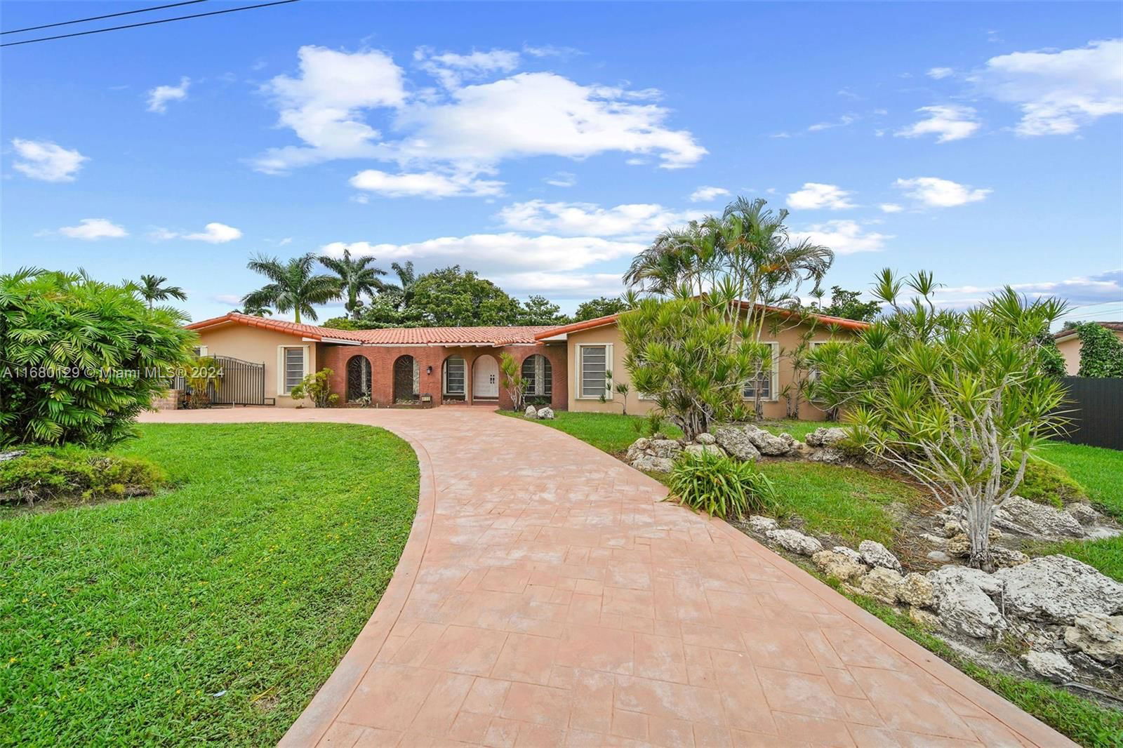 Real estate property located at 400 84th Ave, Miami-Dade, FLAGLER WATERWAY ESTATES, Miami, FL