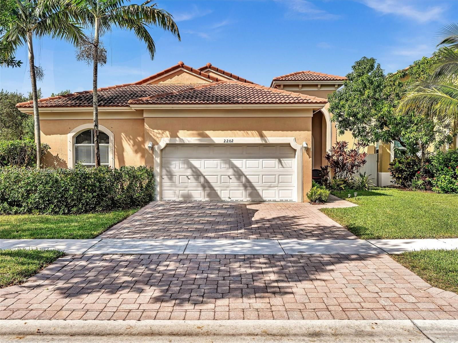 Real estate property located at 2202 Portofino Ave, Miami-Dade, PORTOFINO ESTATES, Homestead, FL