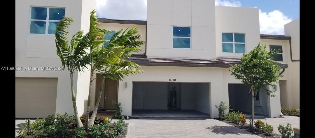 Real estate property located at 8990 Zevon Ct, Palm Beach, ANDALUCIA PUD PLAT 6, Lake Worth, FL