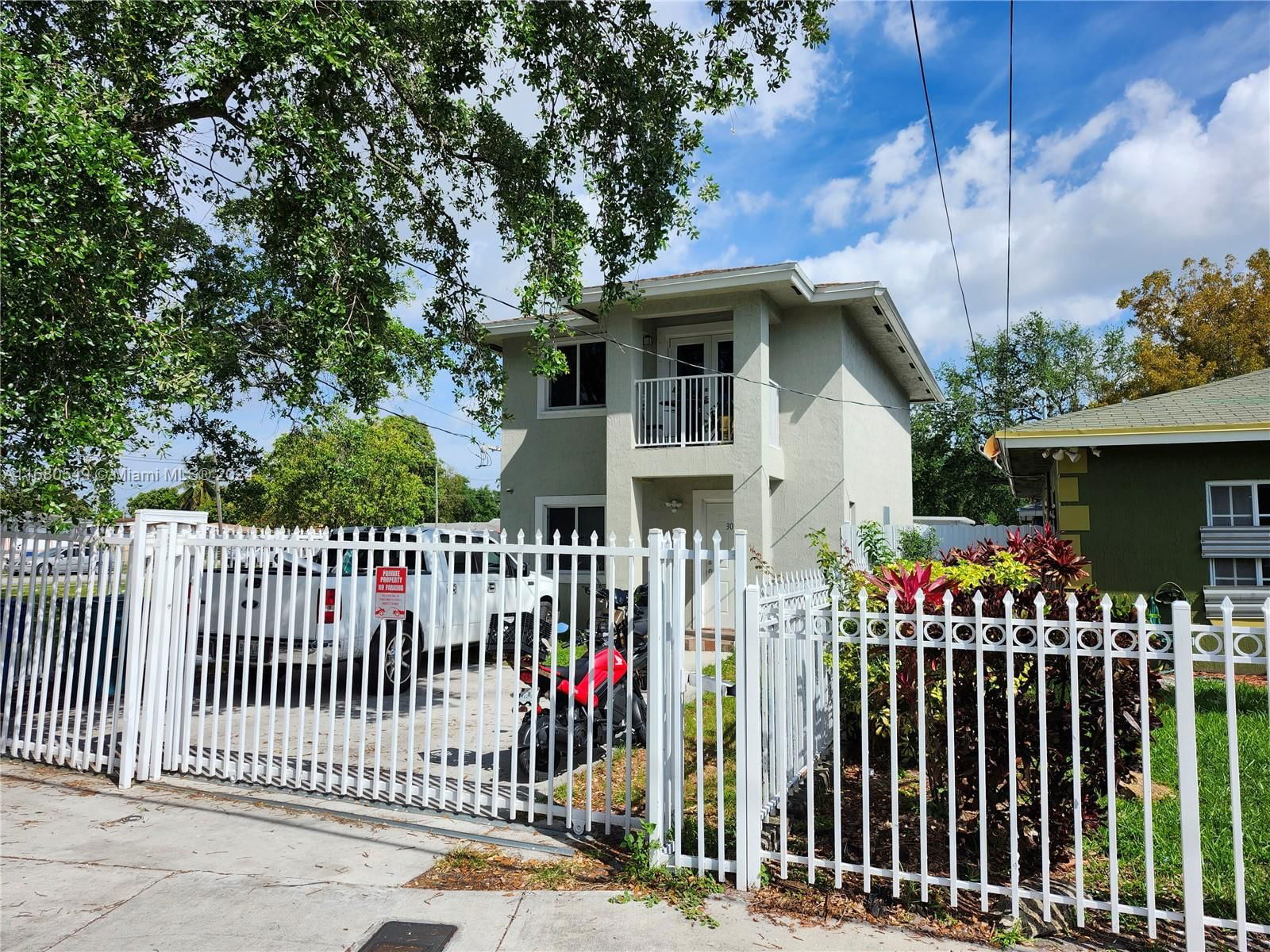 Real estate property located at 3085 43rd Ter, Miami-Dade, ROOSEVELT PK ADDN NO 1, Miami, FL