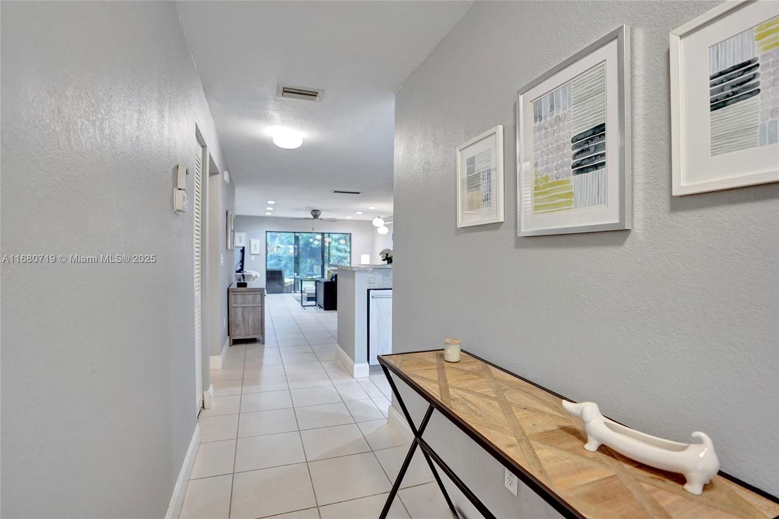 Real estate property located at 21362 Juego Cir #33G, Palm Beach, Boca Lago, Boca Raton, FL