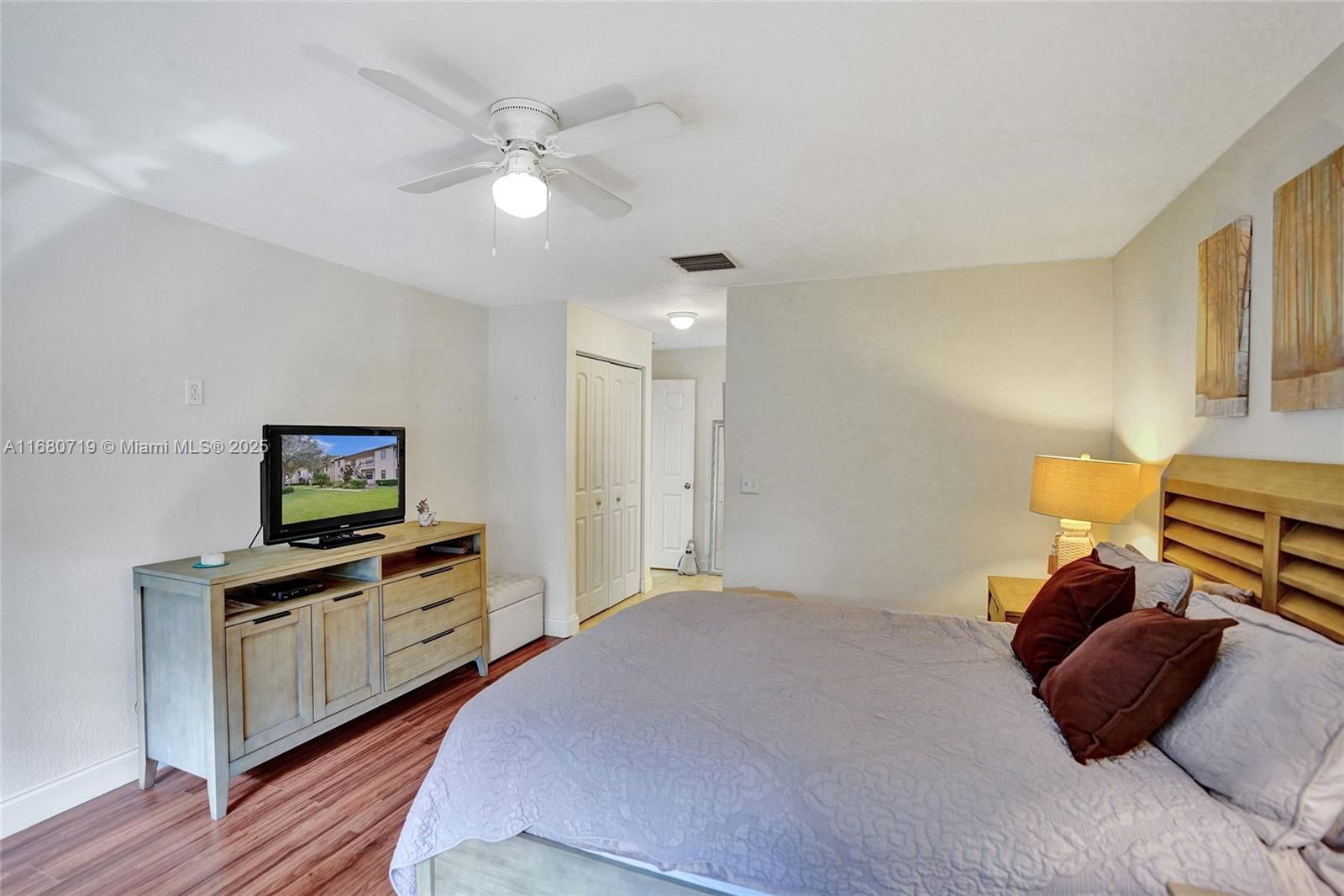 Real estate property located at 21362 Juego Cir #33G, Palm Beach, Boca Lago, Boca Raton, FL