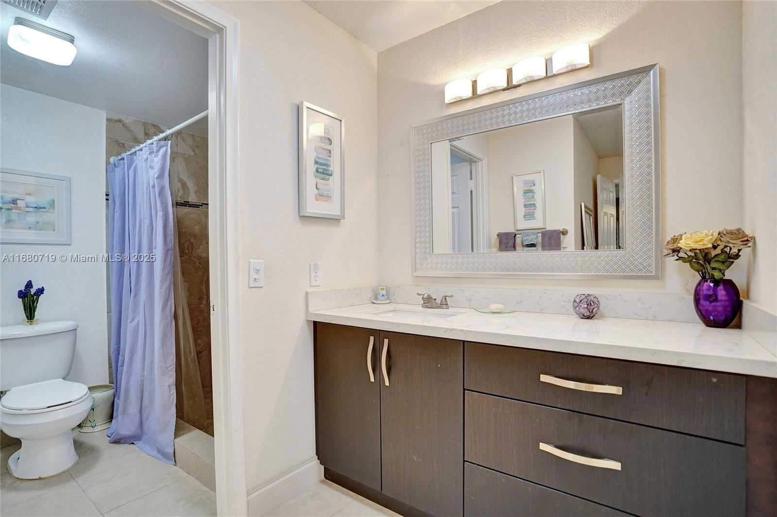 Real estate property located at 21362 Juego Cir #33G, Palm Beach, Boca Lago, Boca Raton, FL