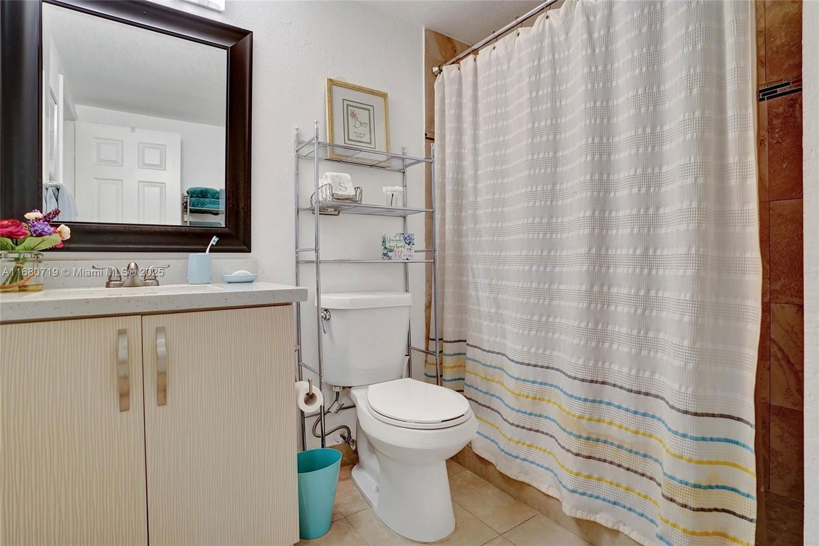 Real estate property located at 21362 Juego Cir #33G, Palm Beach, Boca Lago, Boca Raton, FL