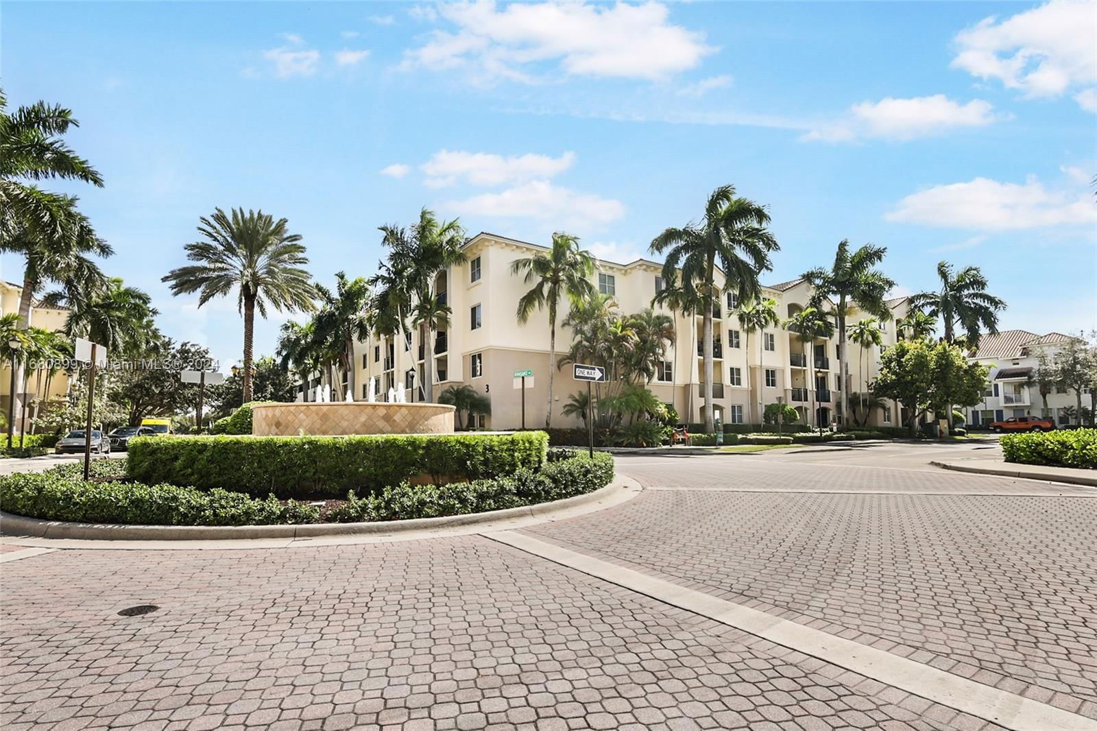 Real estate property located at 4 Renaissance Way #303, Palm Beach, SAN RAPHAEL CONDO, Boynton Beach, FL