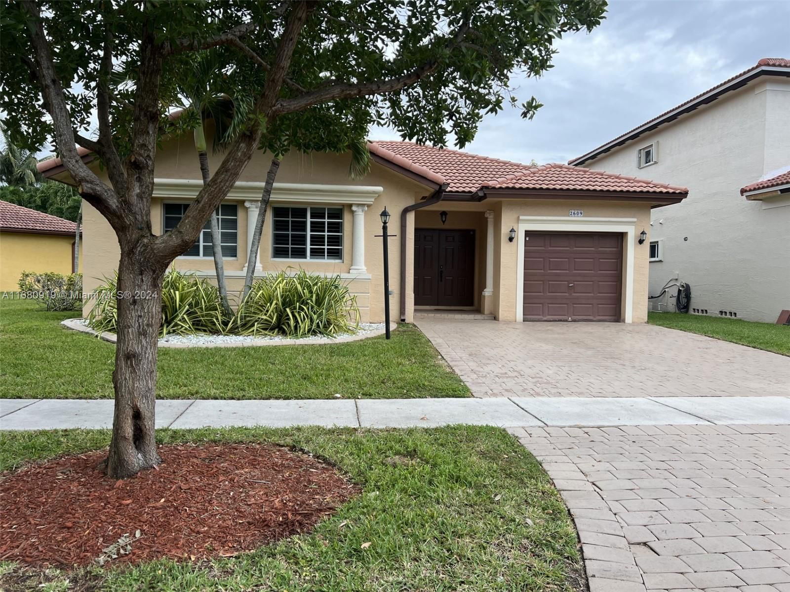 Real estate property located at 2609 41st Rd, Miami-Dade, MIRENS PLACE, Homestead, FL