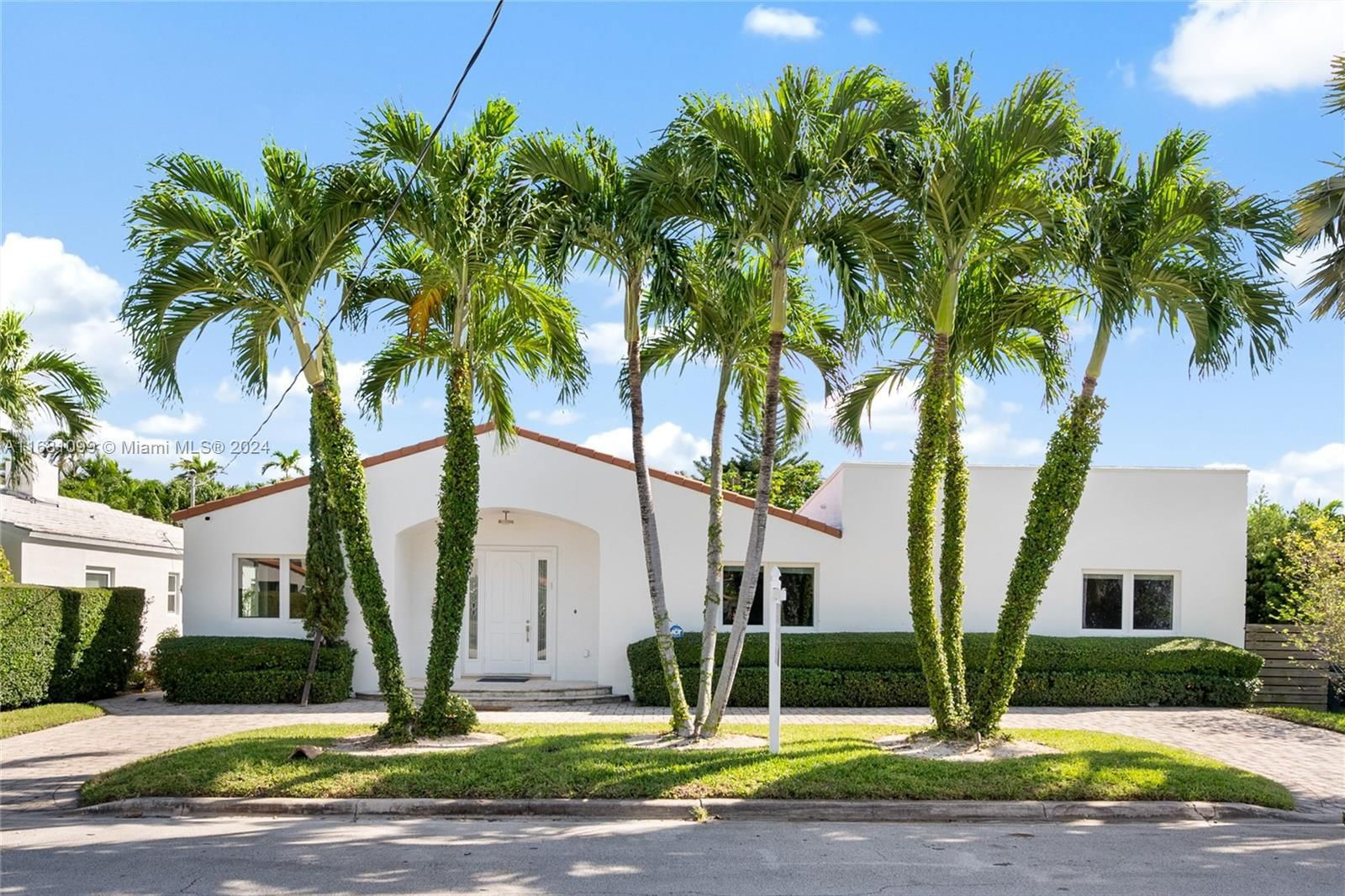 Real estate property located at 8851 Dickens Ave, Miami-Dade, NORMANDY BEACH 2ND AMD PL, Surfside, FL