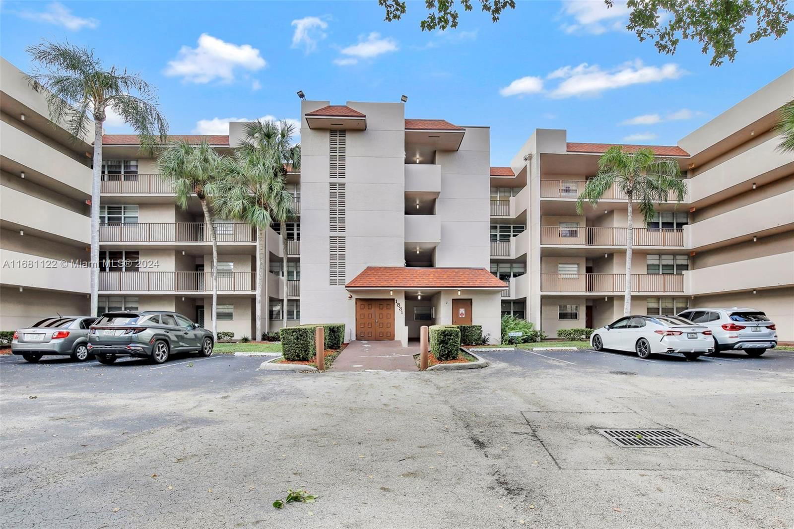 Real estate property located at 1831 Sabal #304, Broward, CONDO 2 OF SABAL PALM CON, Davie, FL