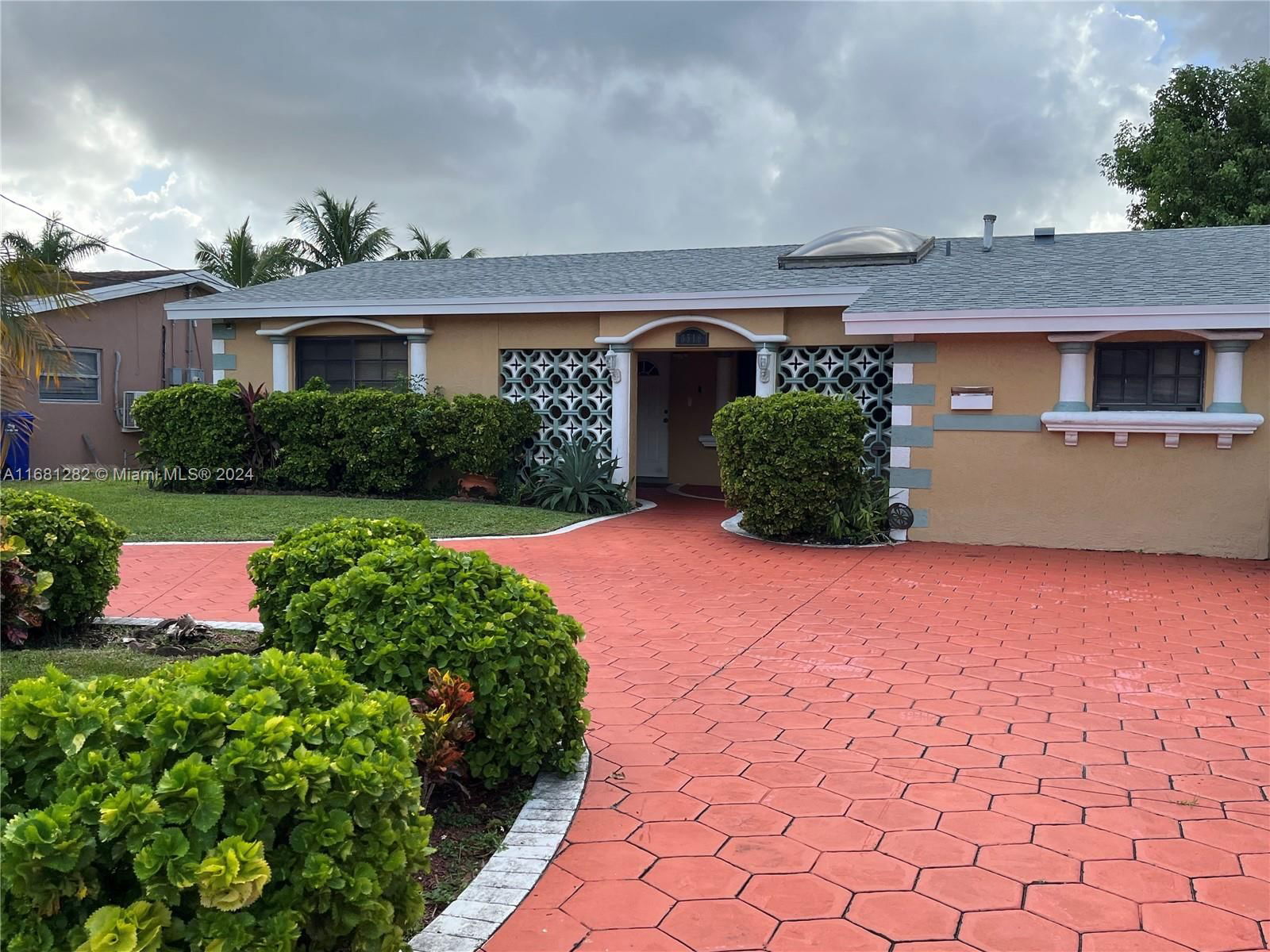 Real estate property located at 3516 Shore Rd, Broward, MIRAMAR ISLES SEC 1, Miramar, FL