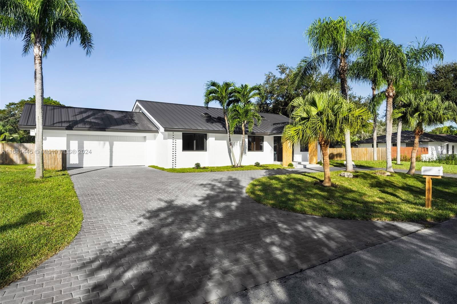 Real estate property located at 17640 85th Ave, Miami-Dade, RICHARD ESTATES, Palmetto Bay, FL