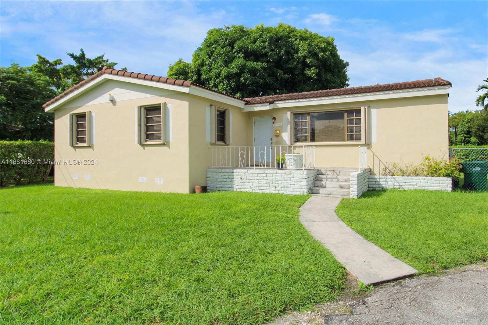 Real estate property located at 2400 83rd Ct, Miami-Dade, CORAL WAY VILLAGE SEC A P, Miami, FL