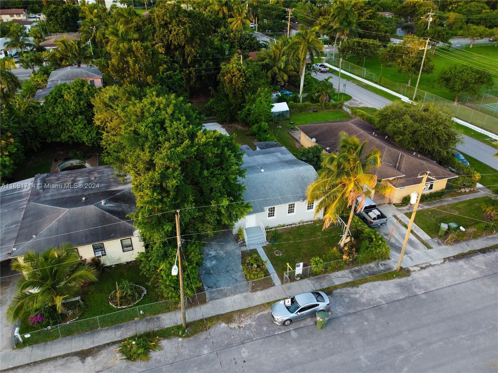 Real estate property located at 415 7th St, Miami-Dade, GRANADA HEIGHTS, Homestead, FL