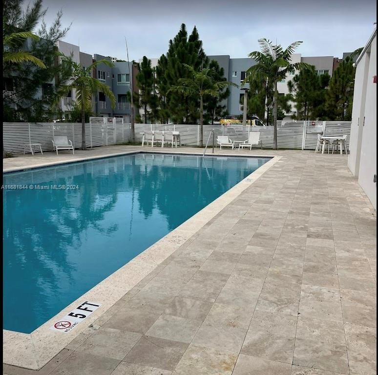 Real estate property located at 2535 193rd St #3112, Miami-Dade, RIVERWOOD, Miami, FL