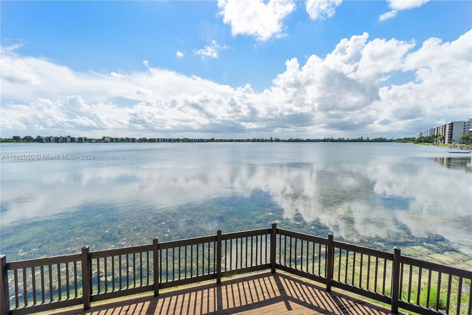 Real estate property located at 105 Emerald Lake Dr. #315, Broward, Lake Emerald, Oakland Park, FL