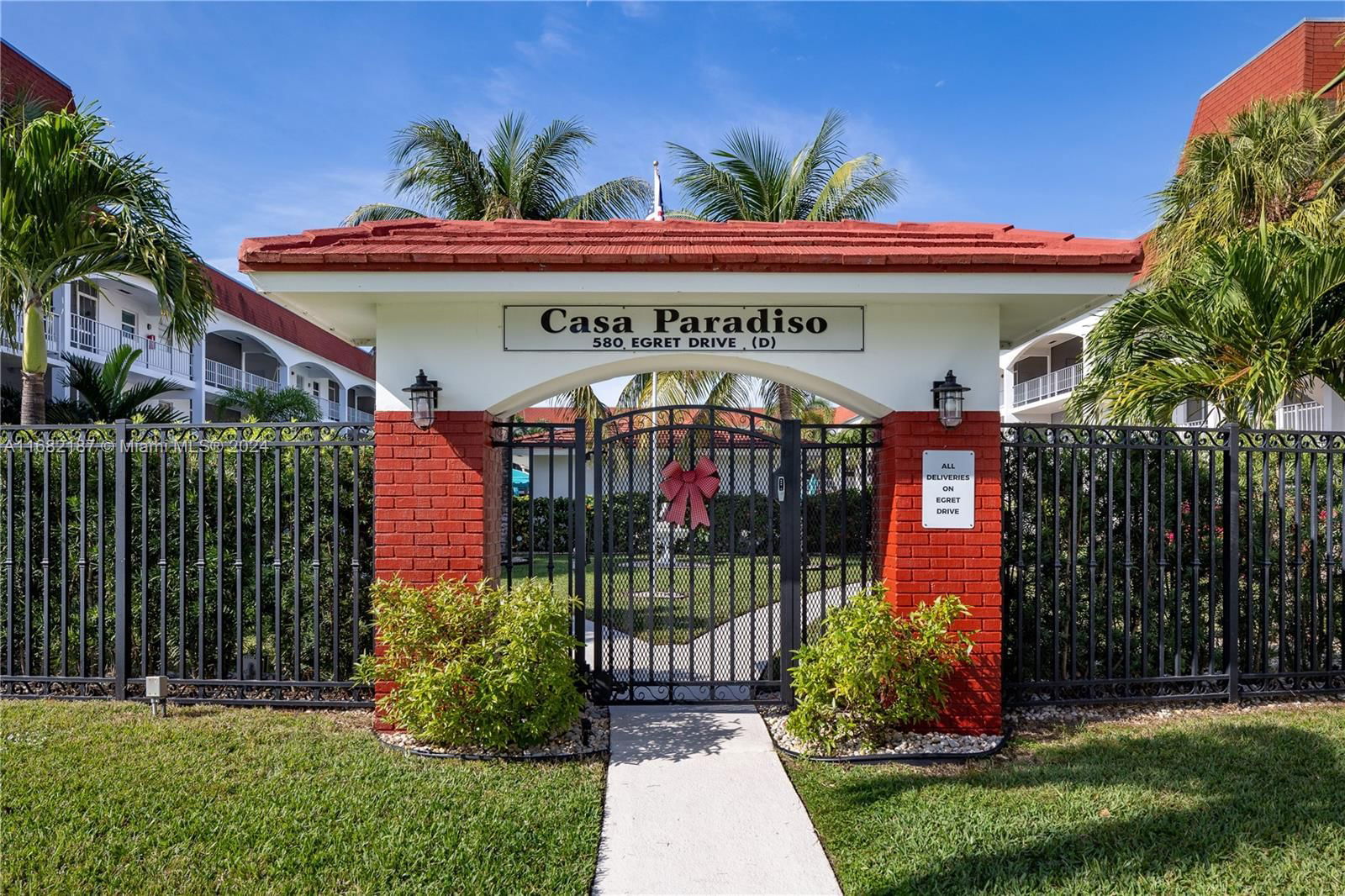 Real estate property located at 580 Egret Dr #119, Broward, CASA PARADISO CO-OP, Hallandale Beach, FL