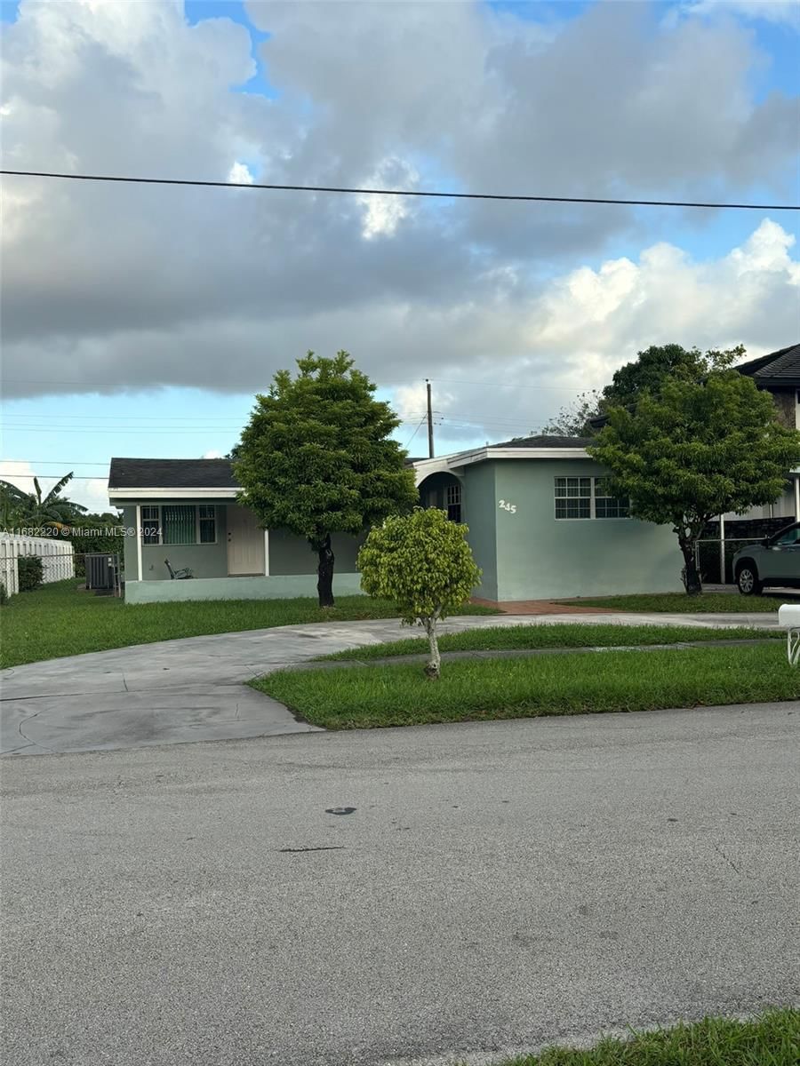 Real estate property located at 245 105th Pl, Miami-Dade, TURNERS ACRES, Sweetwater, FL