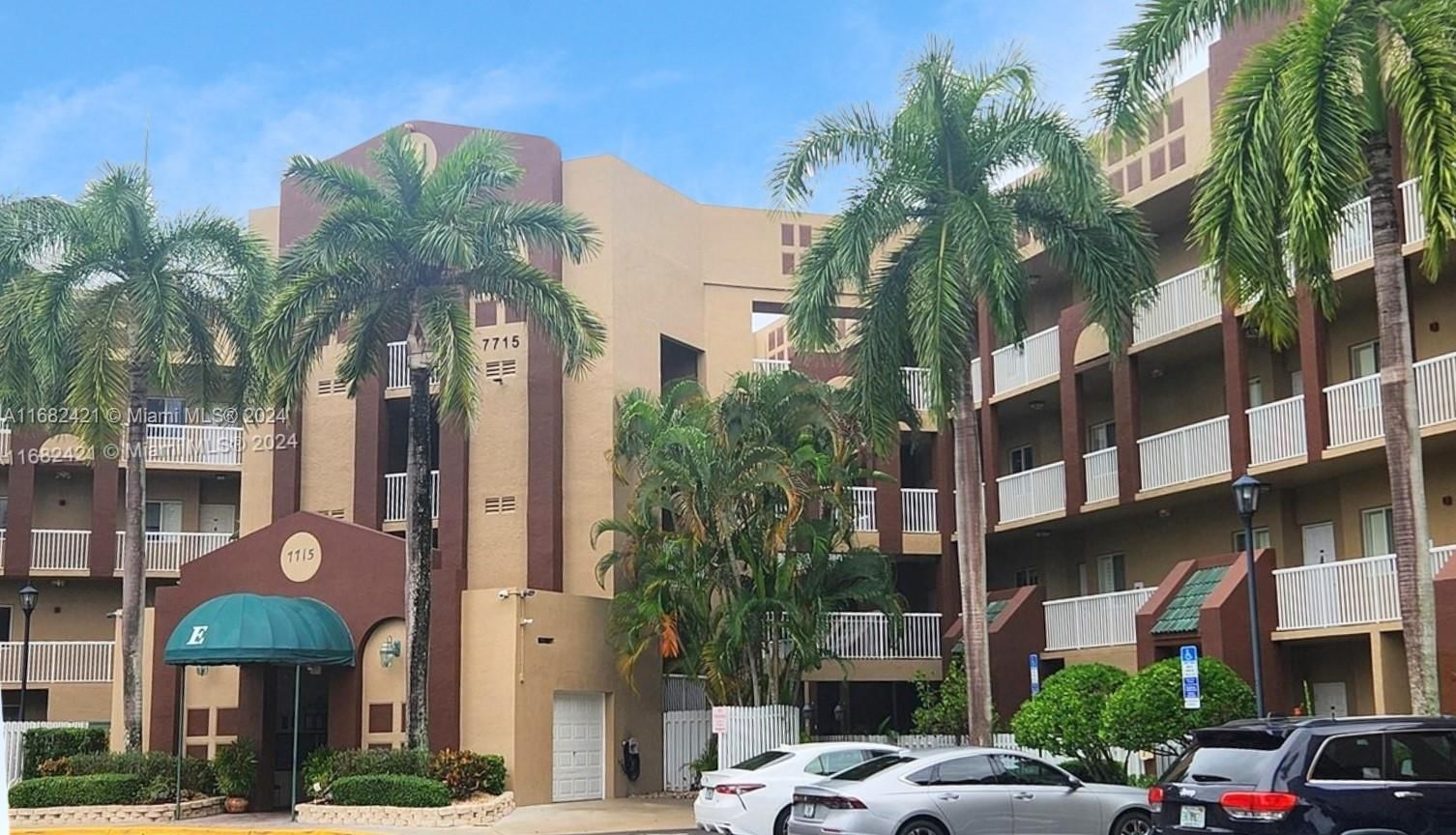 Real estate property located at 7715 Southampton Ter #215, Broward, SOUTHAMPTON CONDOMINIUM E, Tamarac, FL