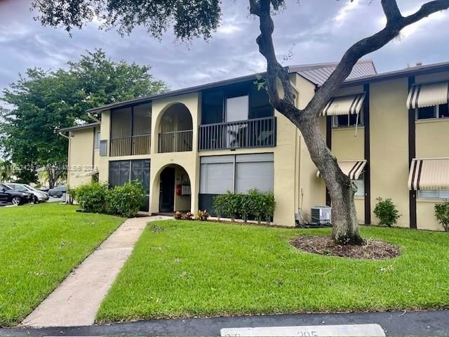 Real estate property located at 305 Pine Ridge Cir A-2, Palm Beach, PINE RIDGE III CONDO, Green Acres, FL