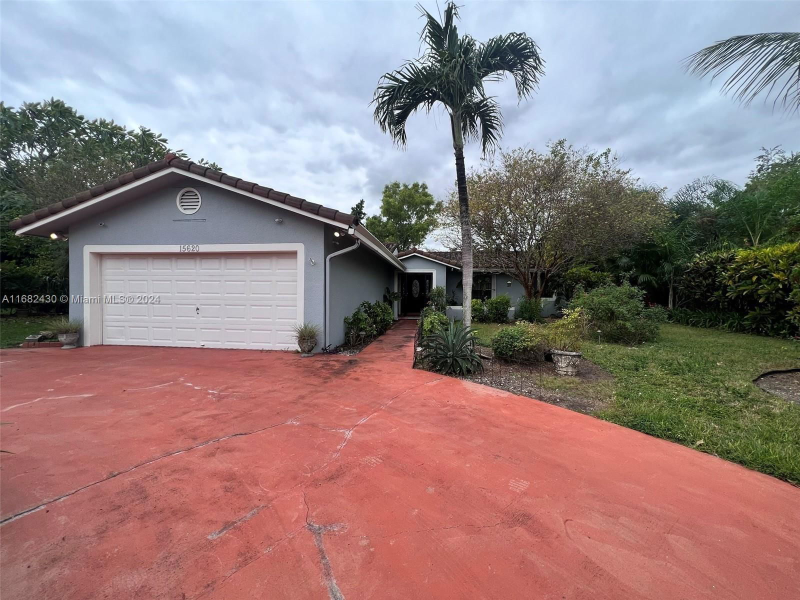 Real estate property located at 15620 147th Ave, Miami-dade, Kings Grant East, Miami, FL