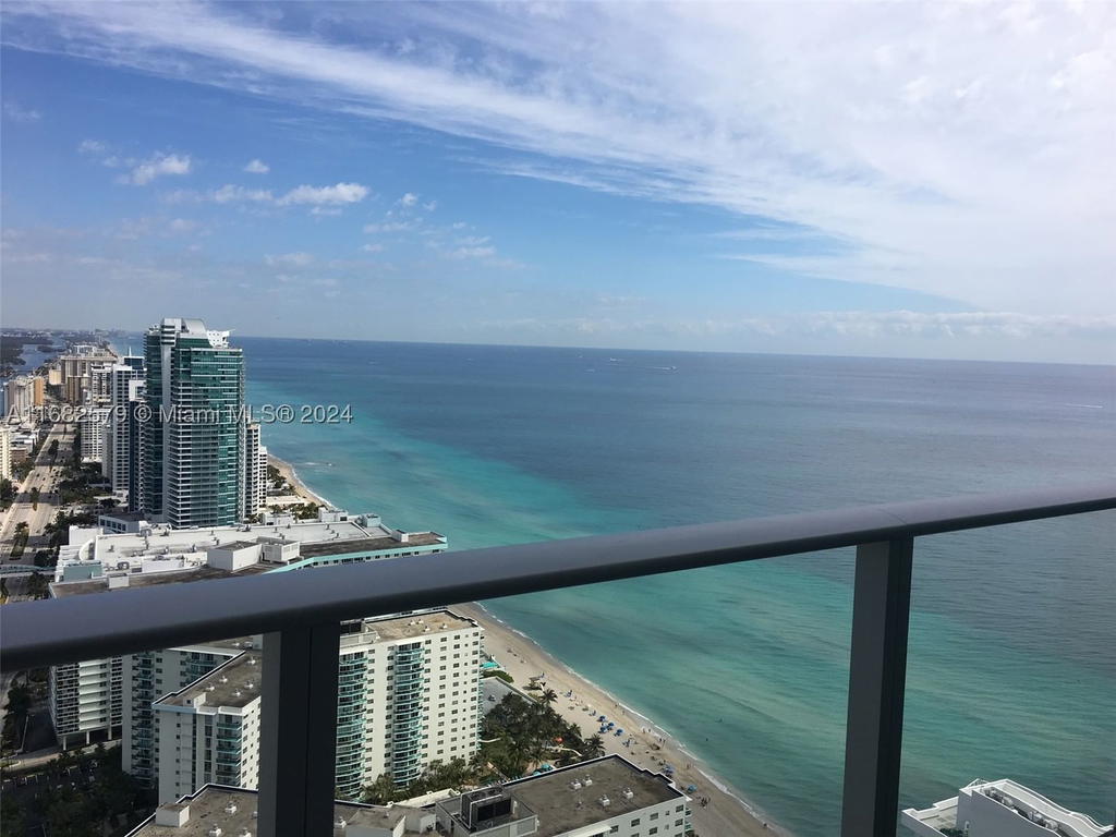 Real estate property located at 4111 Ocean Dr #2712, Broward, 4111 South Ocean Drive Co, Hollywood, FL
