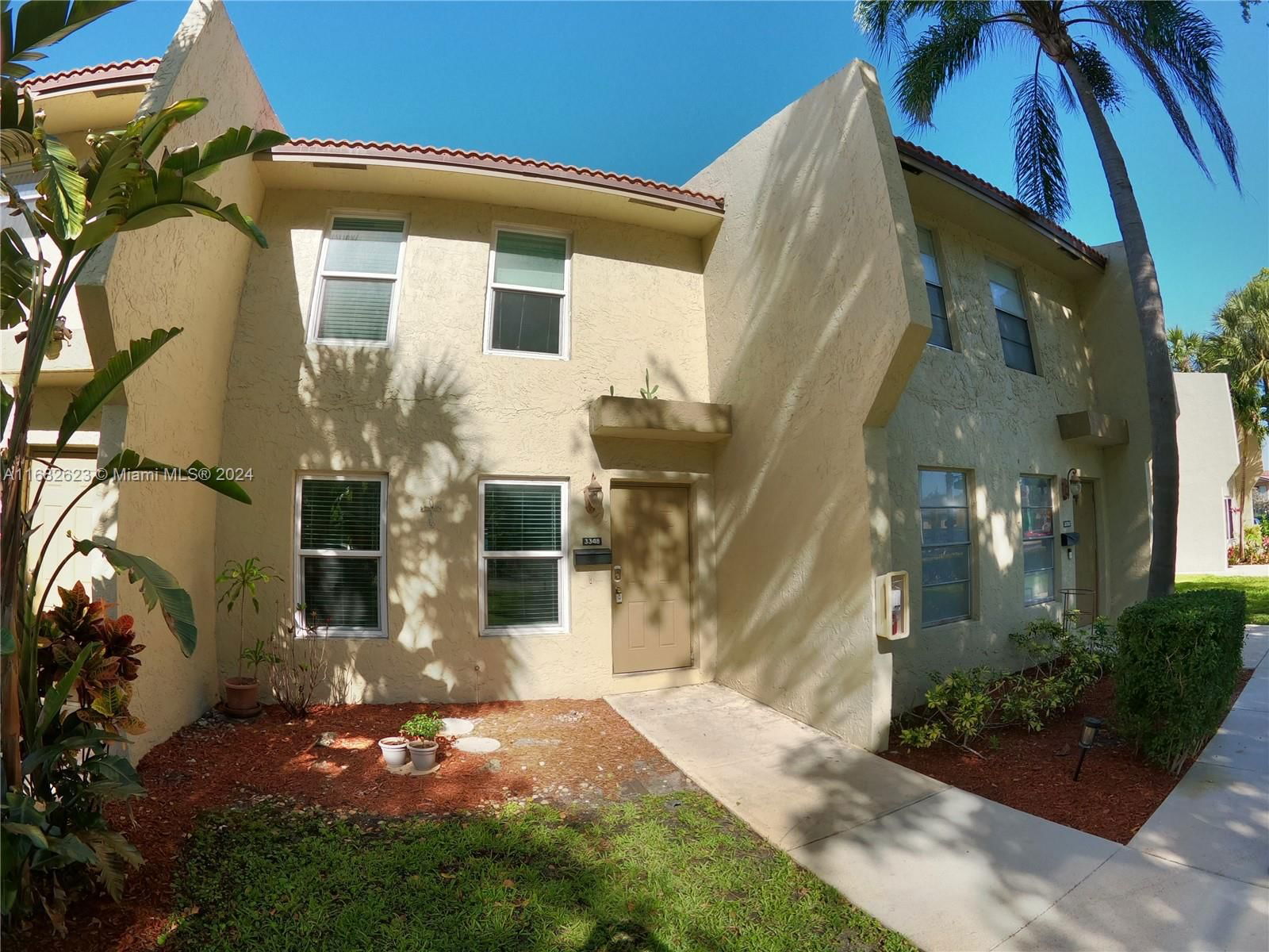 Real estate property located at 3348 85th Ave #3348, Broward, PINE SPRINGS TOWNHOUSES C, Coral Springs, FL