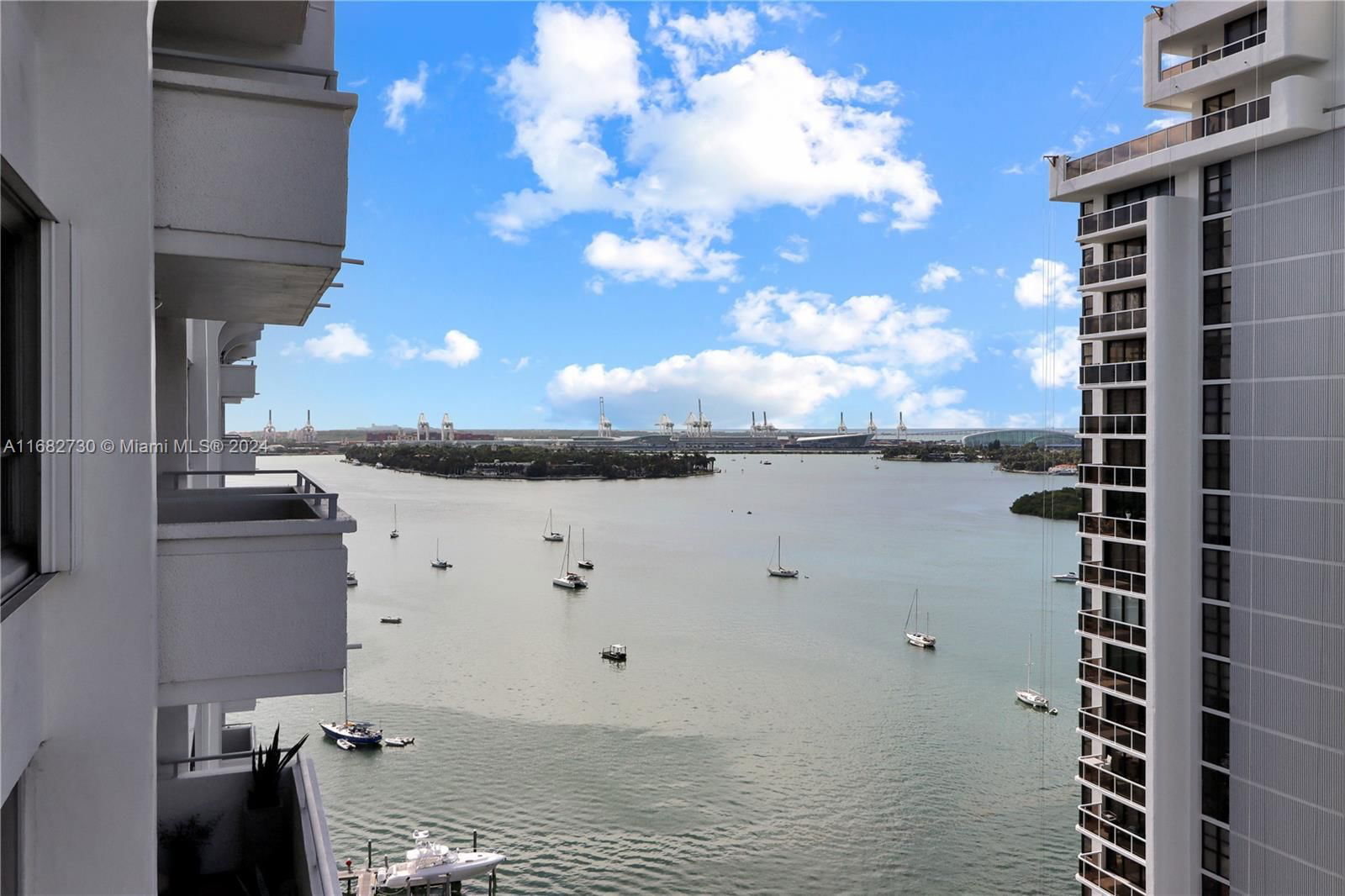 Real estate property located at 11 Island Ave #2009, Miami-Dade, COSTA BRAVA CONDO, Miami Beach, FL