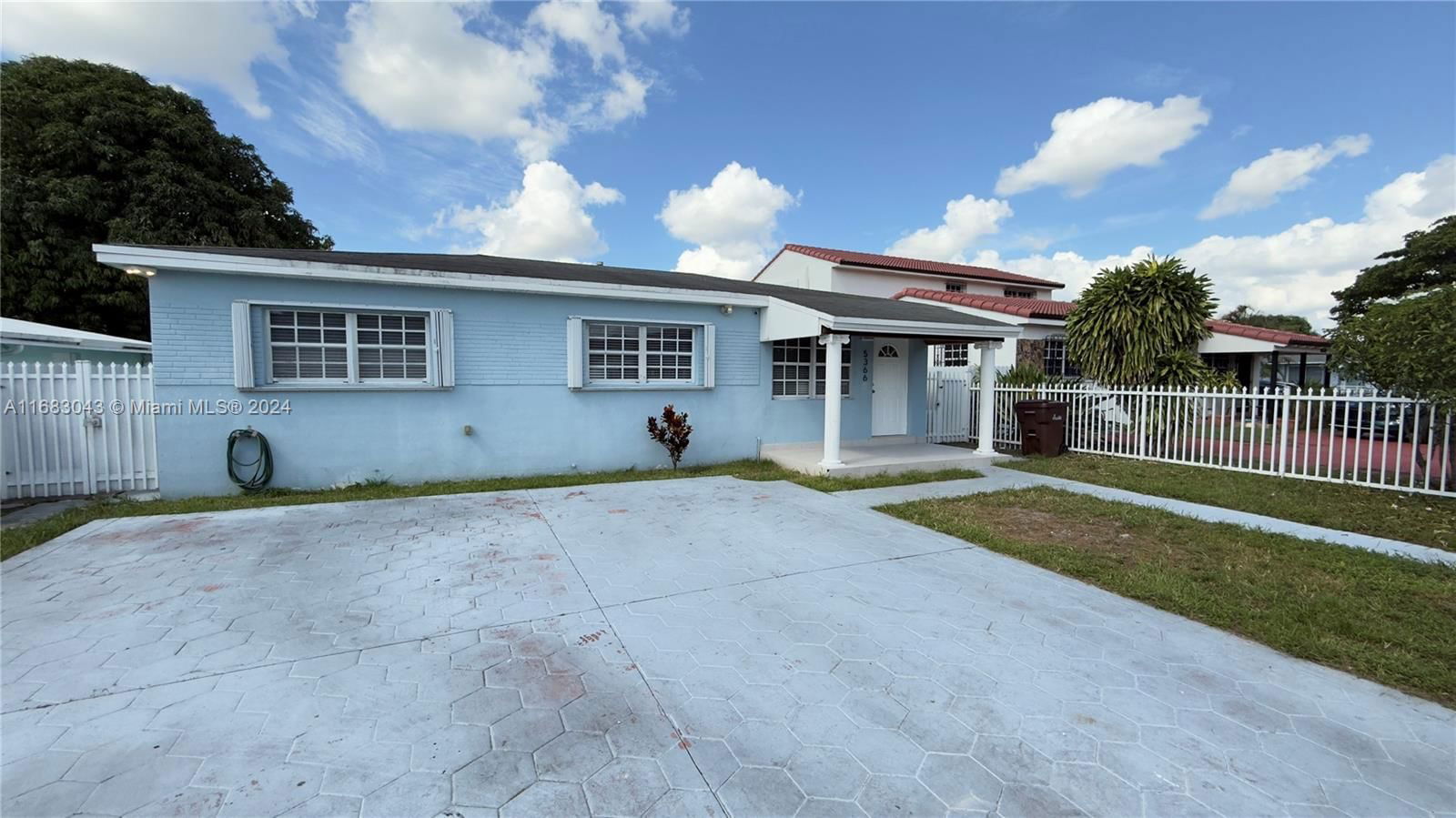 Real estate property located at 5366 6th Ave, Miami-Dade, 2ND REV PL SARATOGA HEIGH, Hialeah, FL