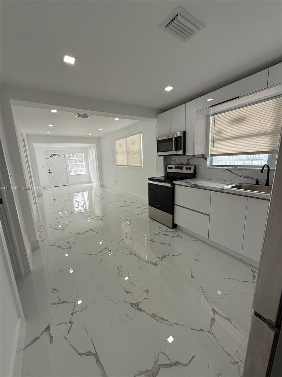 Real estate property located at 2953 45th St, Miami-dade, Roosevelt Park, Miami, FL