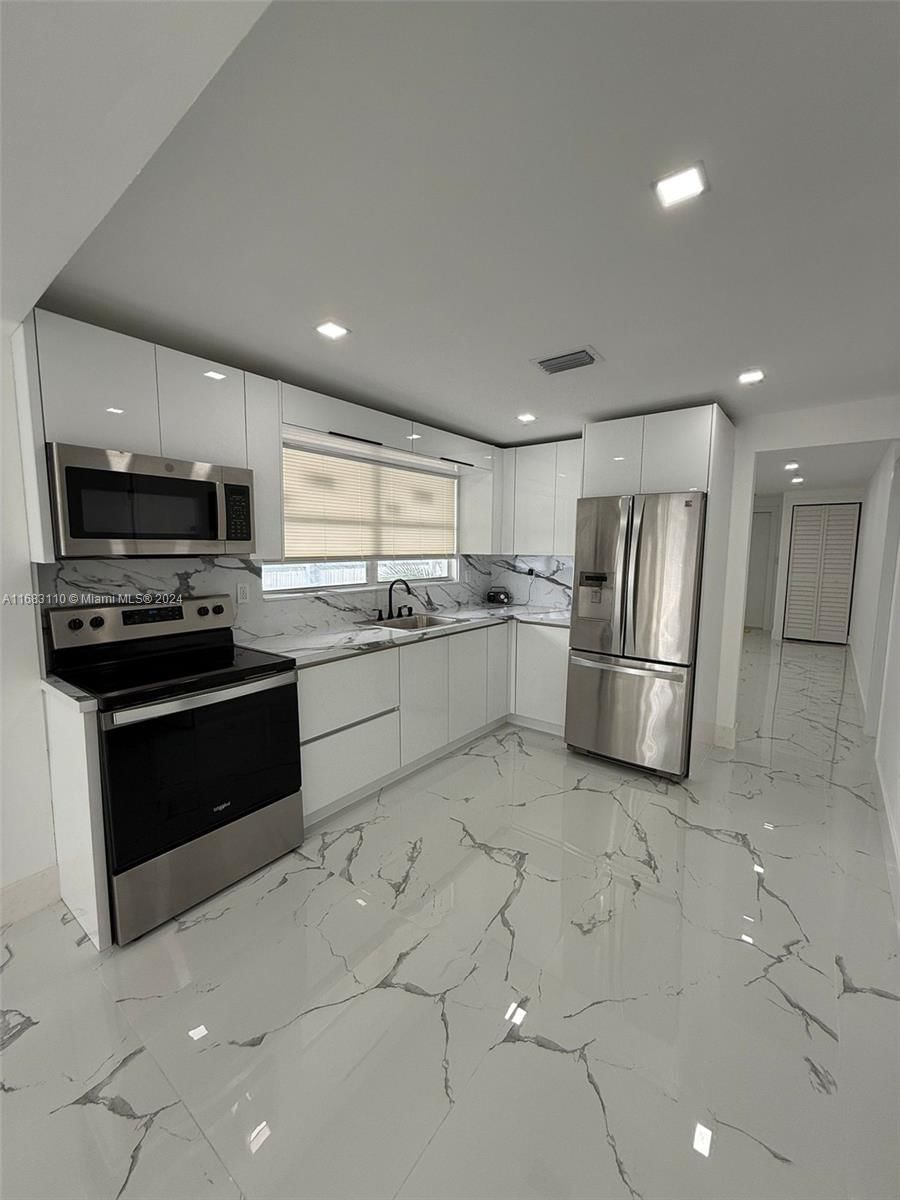 Real estate property located at 2953 45th St, Miami-dade, Roosevelt Park, Miami, FL
