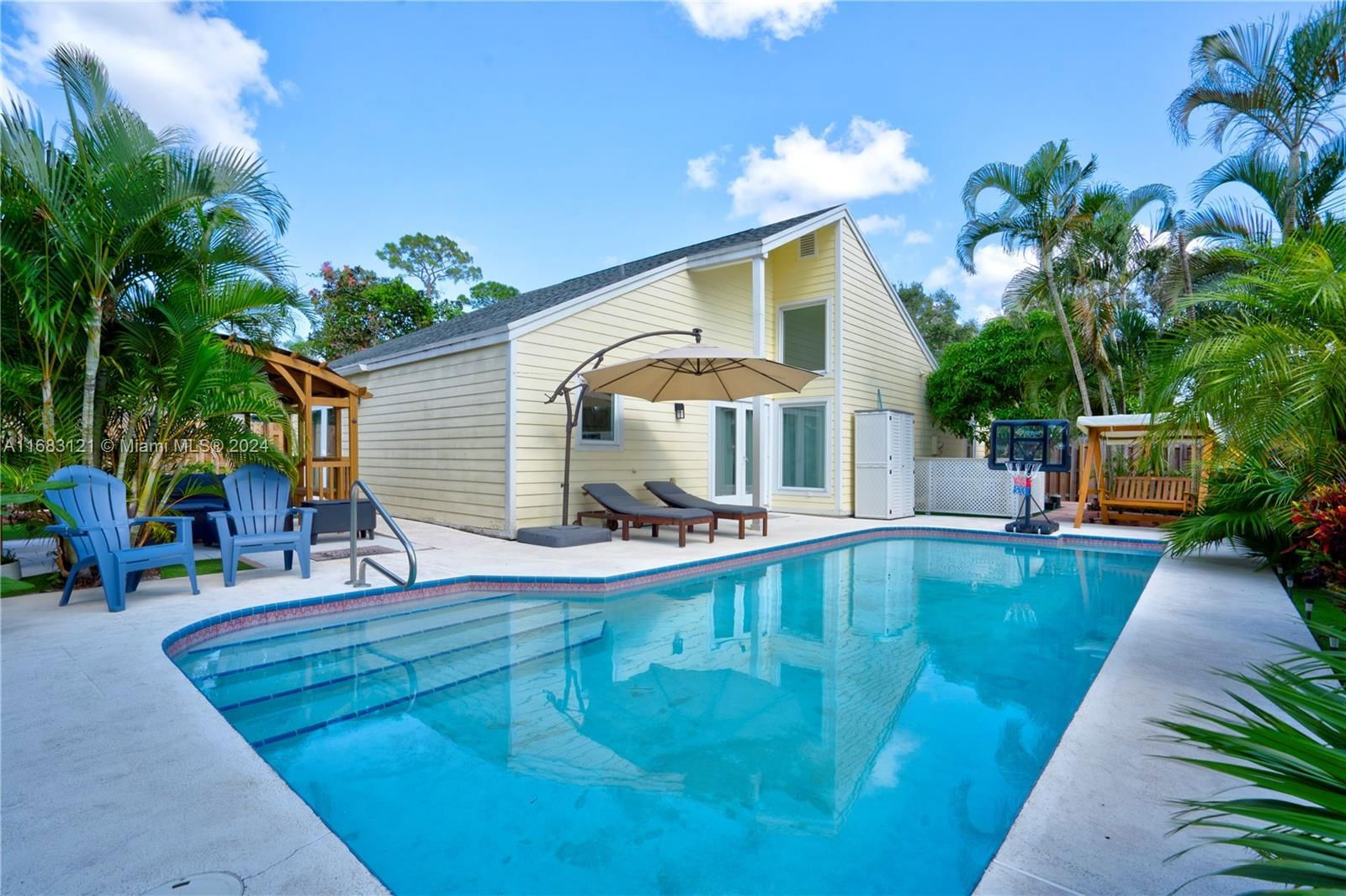 Real estate property located at 553 Goldenwood Way, Palm Beach, TREE TOPS OF WELLINGTON, Wellington, FL