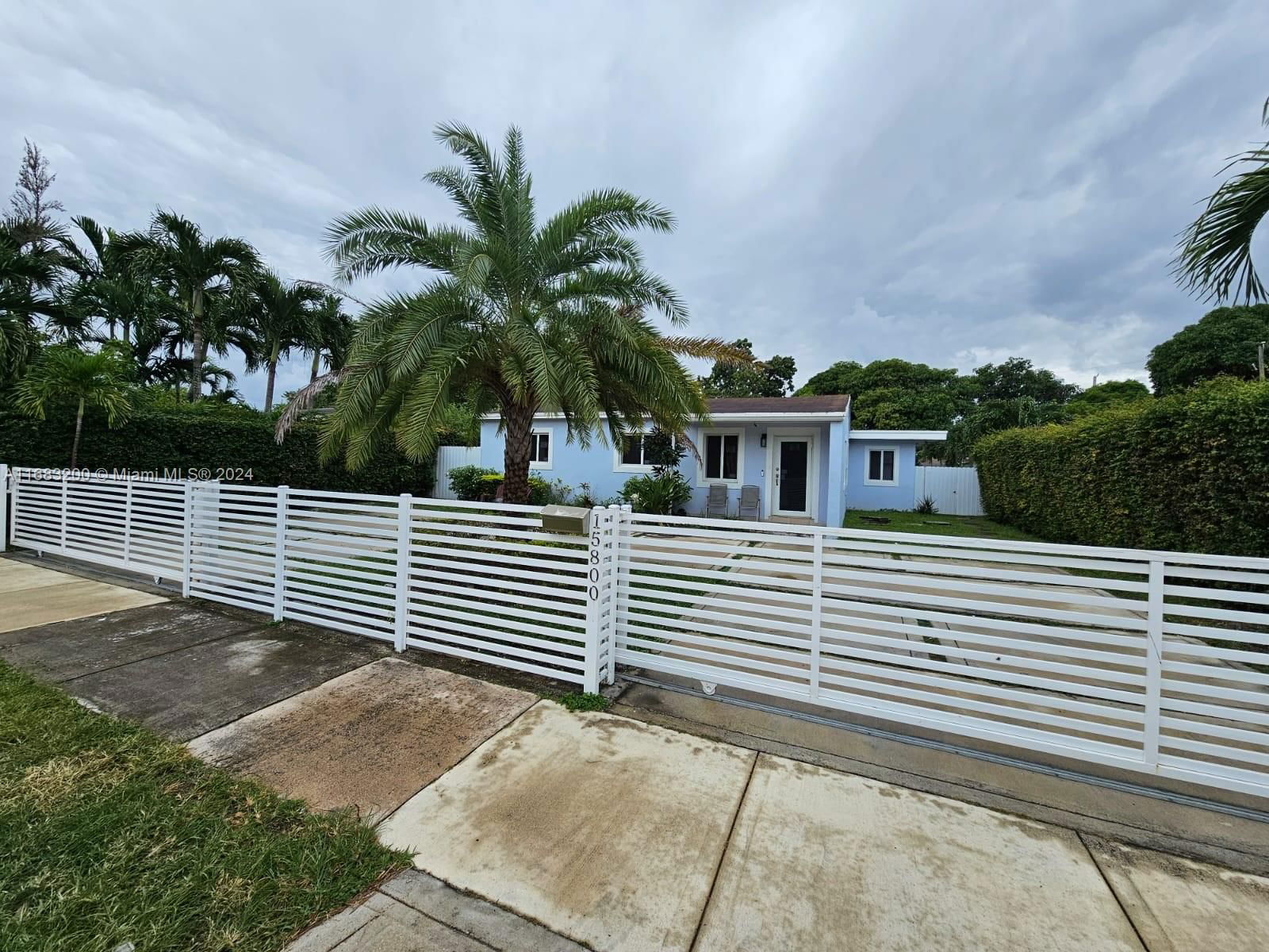 Real estate property located at 15800 14 CT, Miami-Dade, MYRA DELLS SUB, North Miami Beach, FL