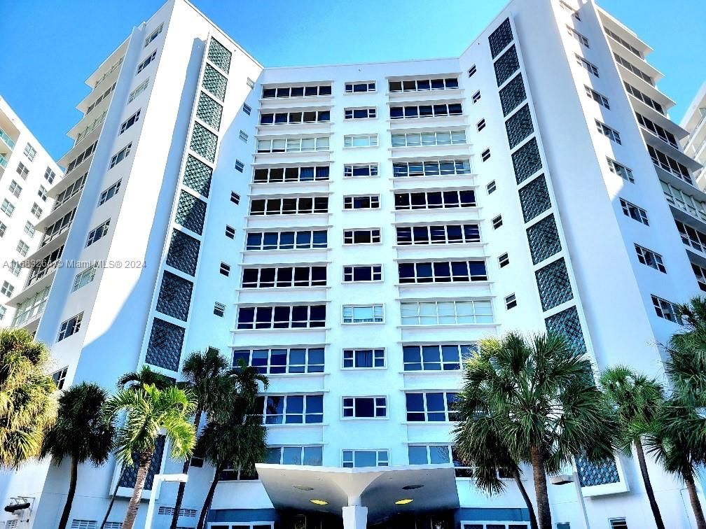 Real estate property located at 4925 Collins Ave #9B, Miami-Dade, THE EXECUTIVE CONDO, Miami Beach, FL