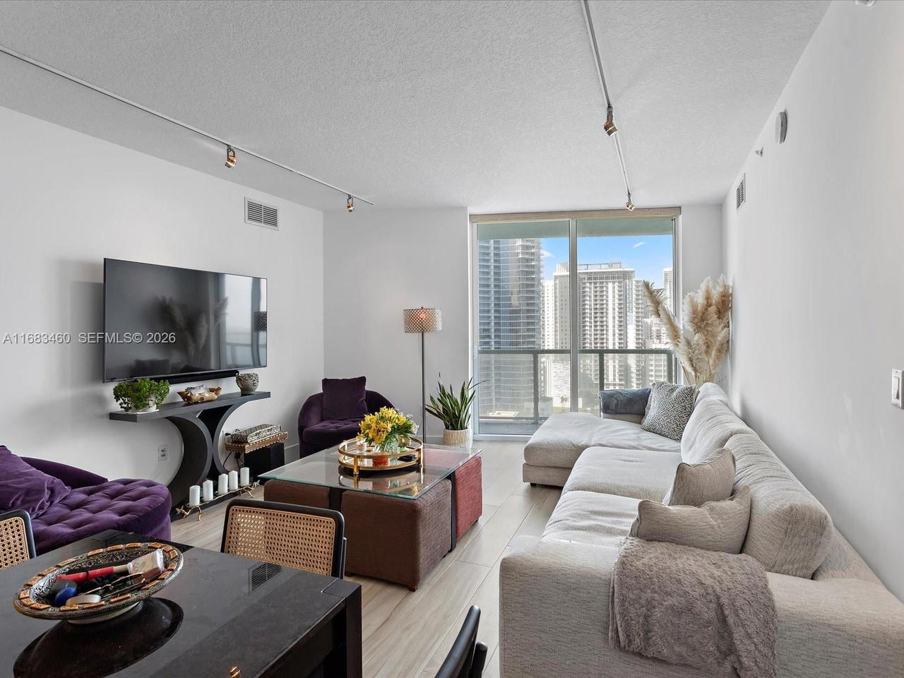 Real estate property located at 1900 Bayshore Dr #1704, Miami-dade, Quantum On The Bay Condo, Miami, FL