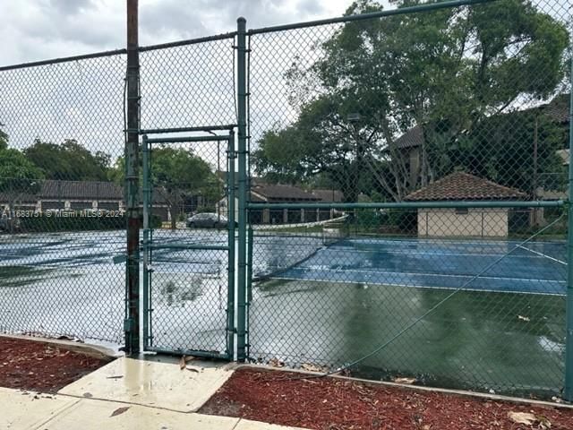 Real estate property located at 4421 Mcnab Rd #10, Broward, Palm Aire Gardens Condo, Pompano Beach, FL