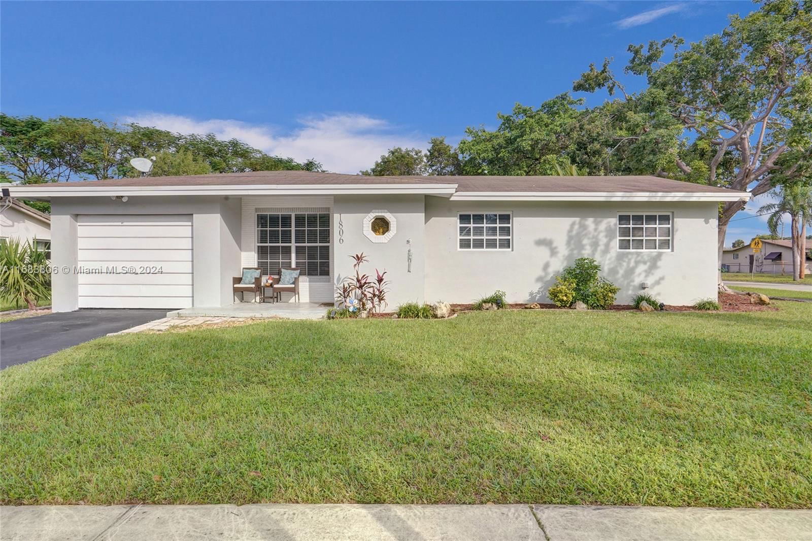 Real estate property located at 1806 66th Ave, Broward, ROYAL PALM GARDENS, Margate, FL