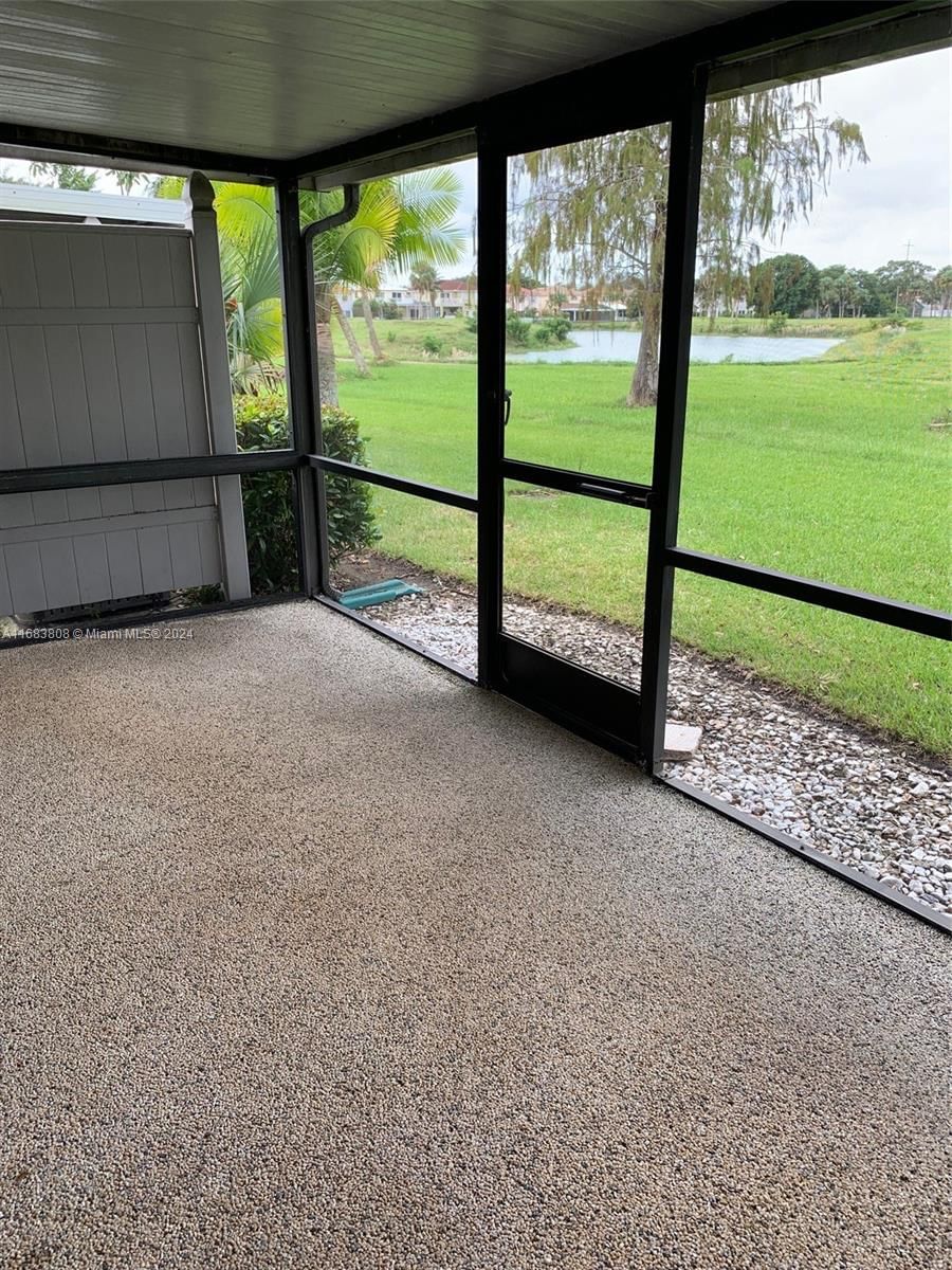 Real estate property located at 7446 Pinewalk Dr S #9-2, Broward, Holiday Springs Village, Margate, FL