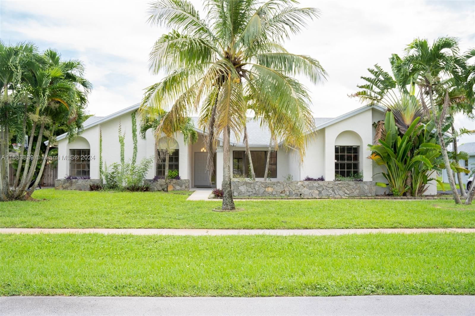 Real estate property located at 10316 186th Ct S, Palm Beach, BOCA CHASE SEC 4, Boca Raton, FL