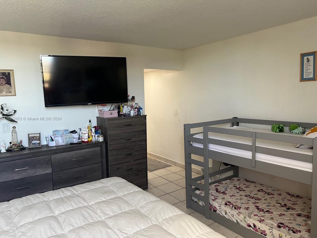 Real estate property located at 802 87th Ave #418, Miami-dade, Sandalwood Condo Apts, Miami, FL